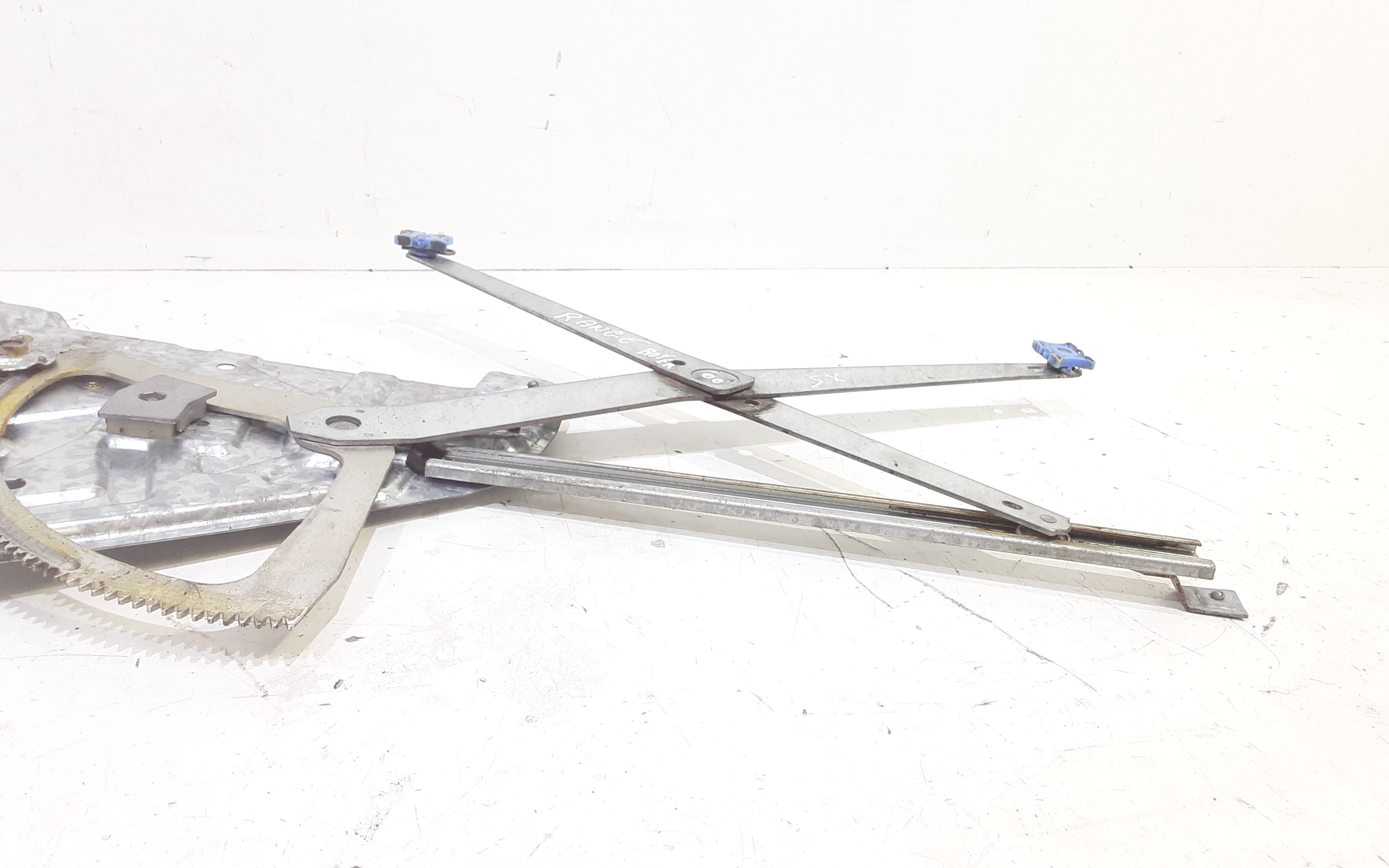 Cremagliera anteriore sinistra Guida LAND ROVER Range Rover 2 Serie