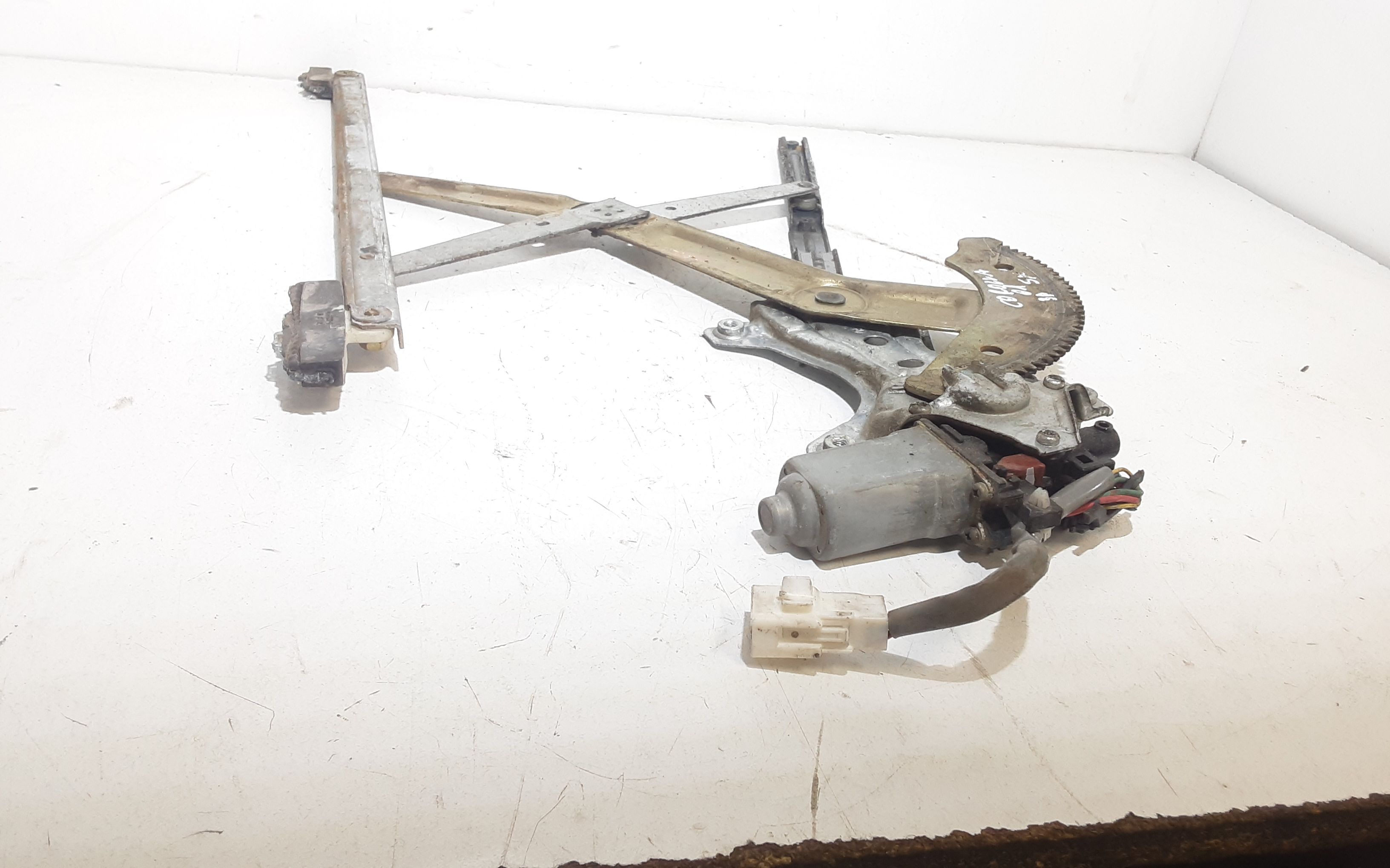 Cremagliera anteriore sinistra Guida TOYOTA Corolla Berlina 2 Serie