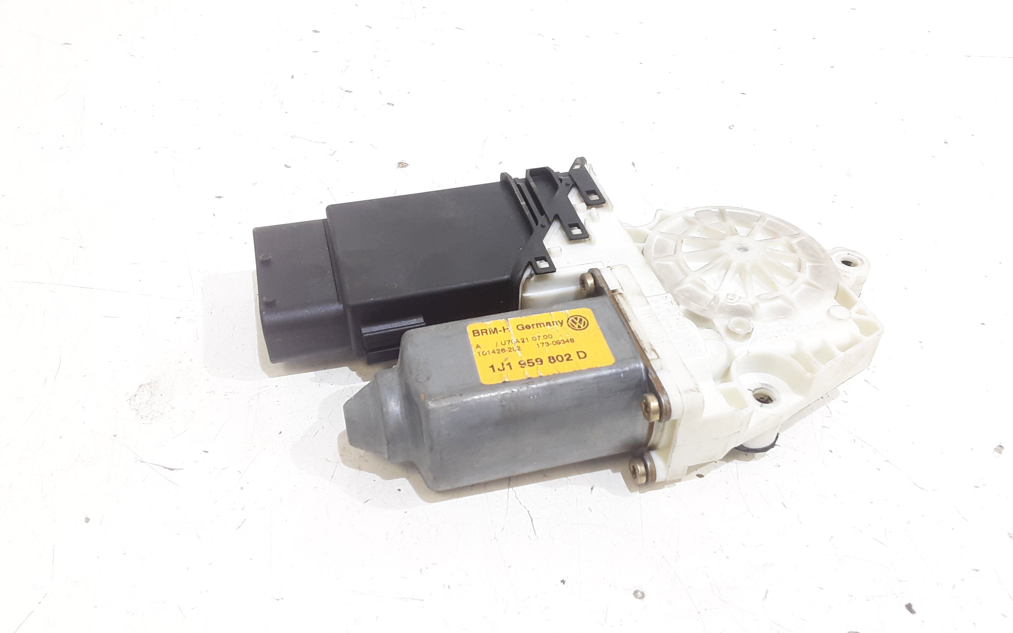 Motorino Alzavetro anteriore destra VOLKSWAGEN Golf 4 Berlina (97>03)