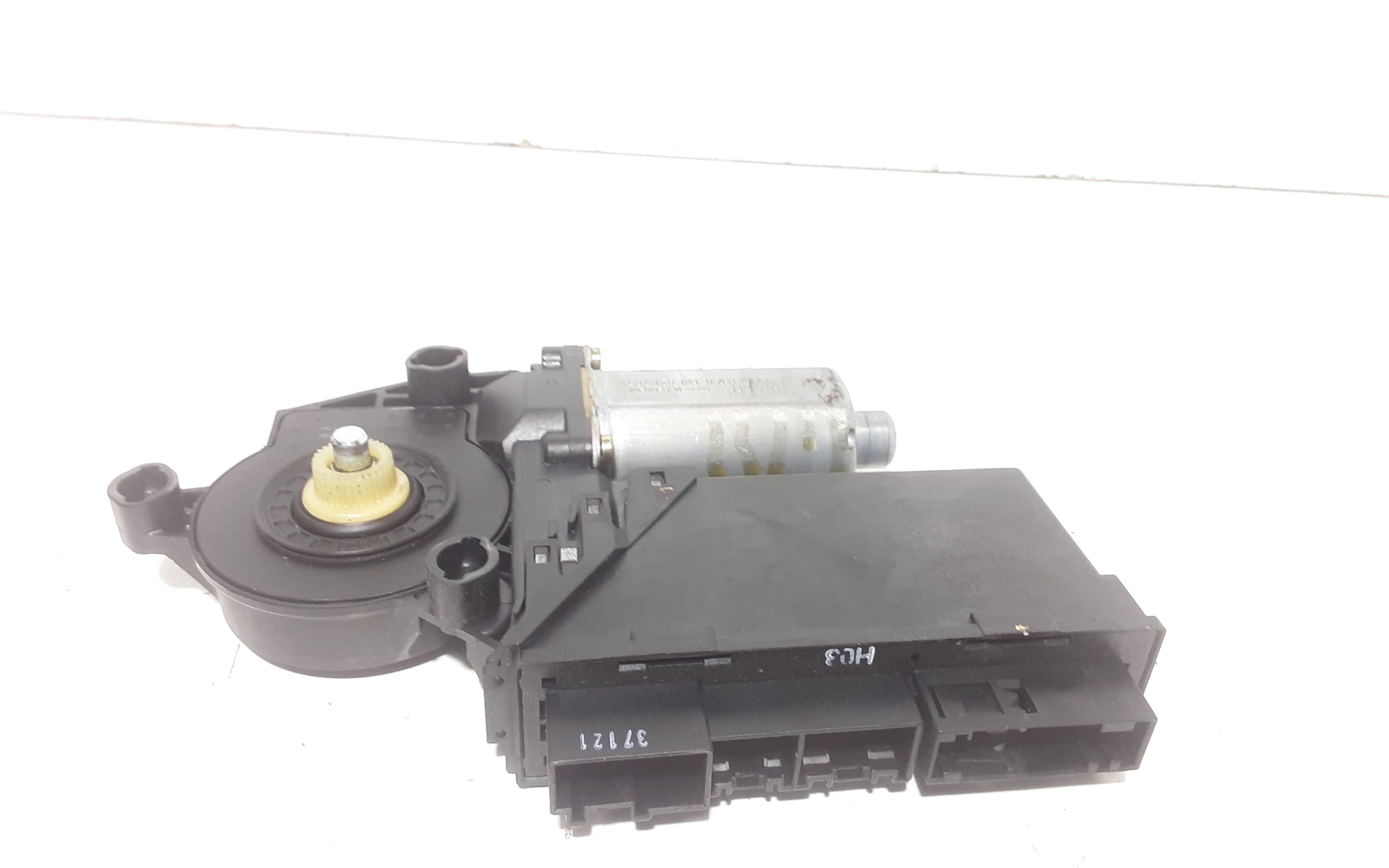 Motorino Alzavetro anteriore destra AUDI A2 Serie (8Z0) (00>05)