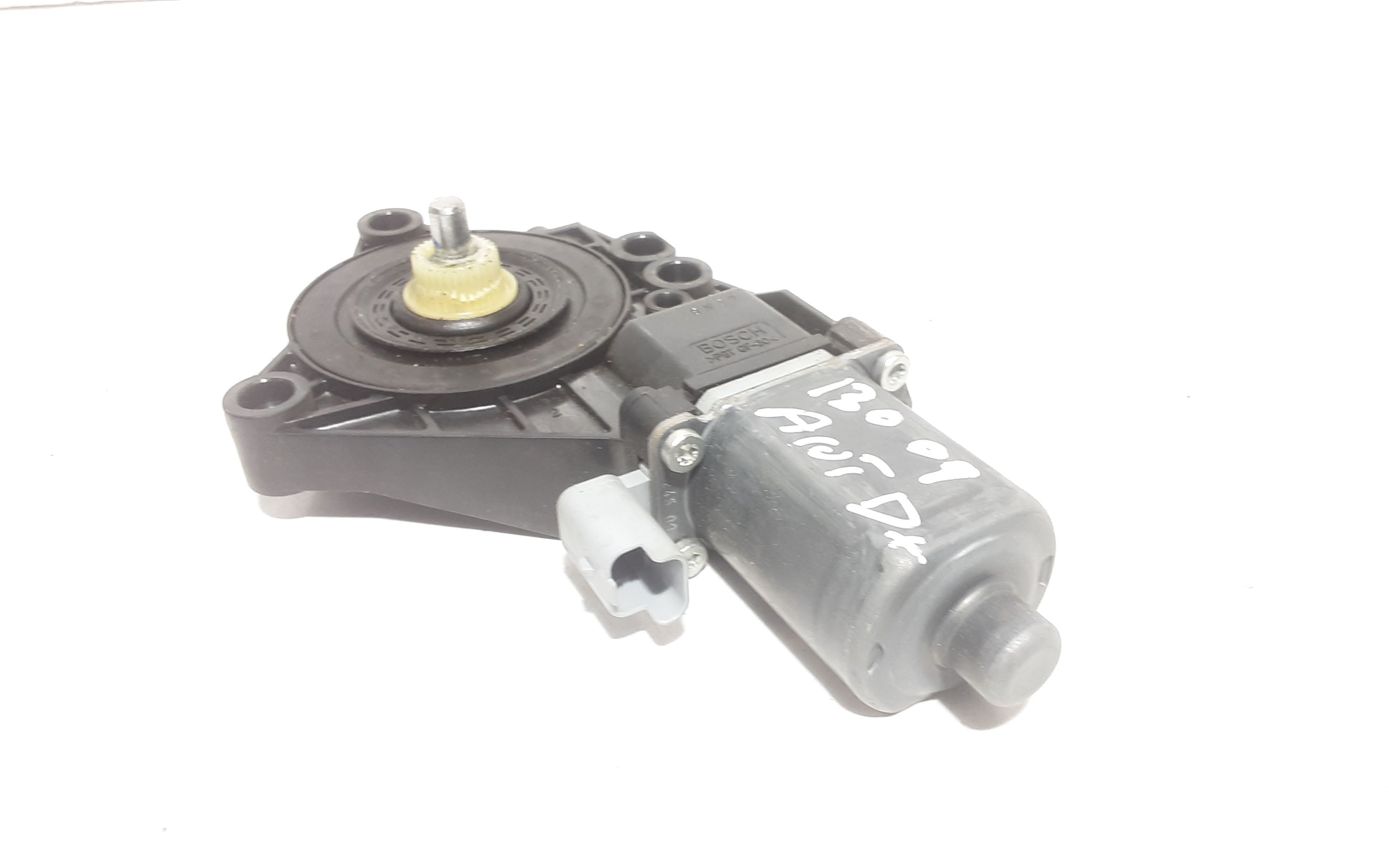 Motorino Alzavetro anteriore destra HYUNDAI i30 Serie (07>11)