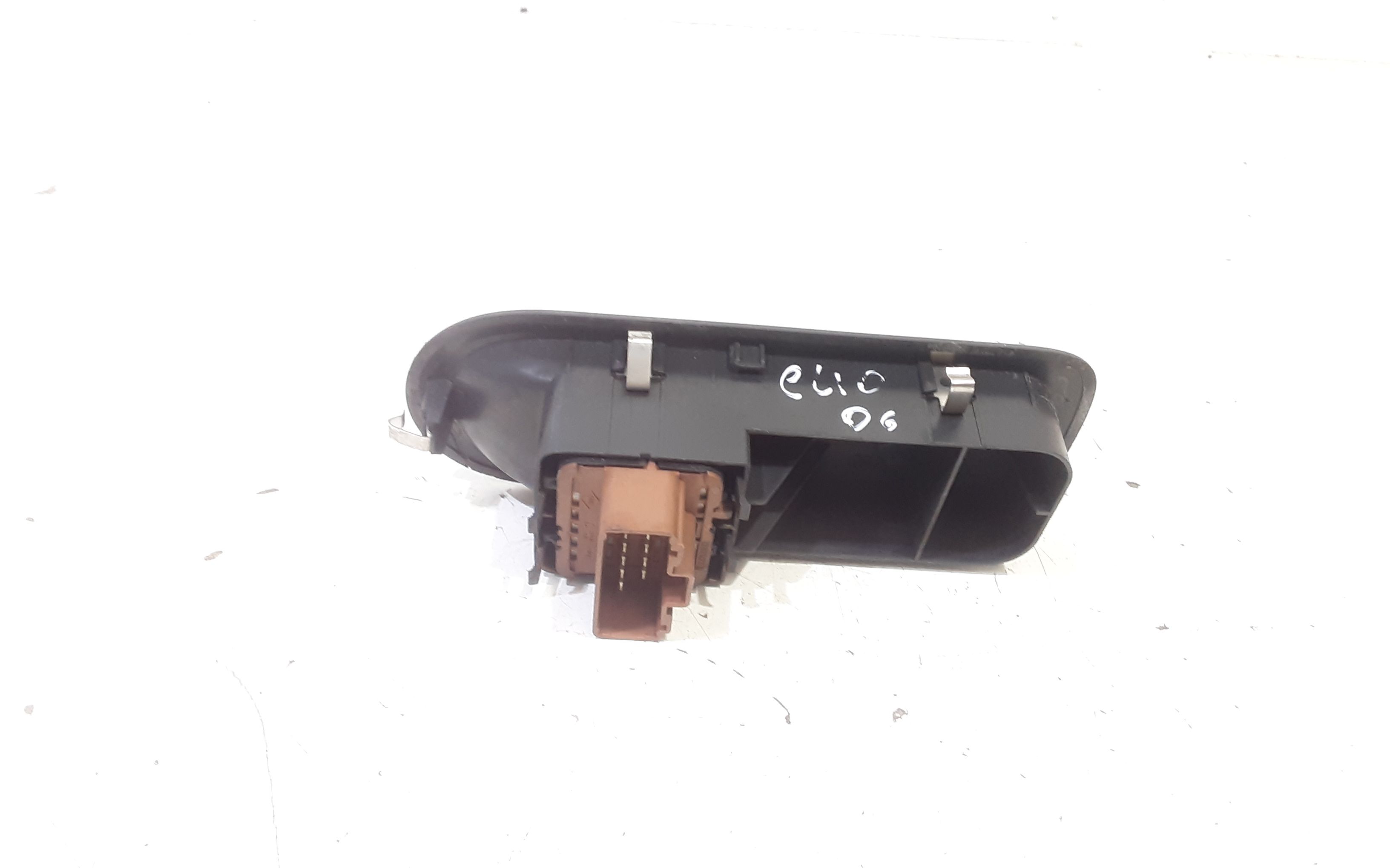 Pulsantiera anteriore sinistra Guida RENAULT Clio Serie (04>08)