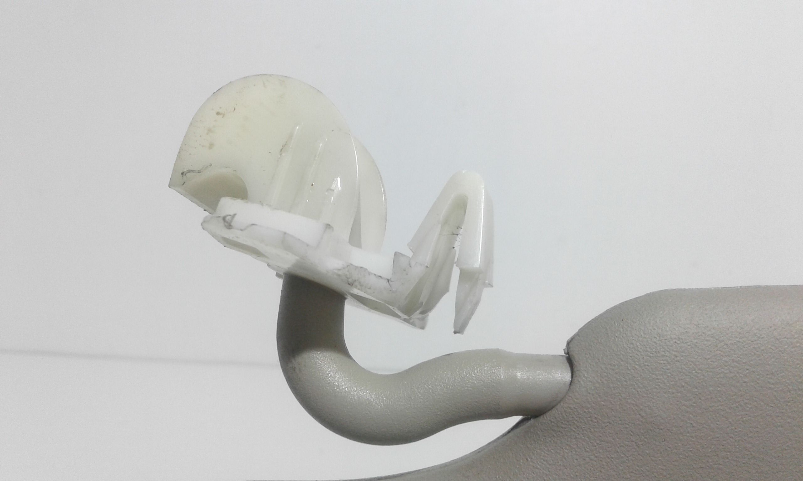 Parasole aletta anteriore Lato Guida RENAULT Clio Serie (04>08)