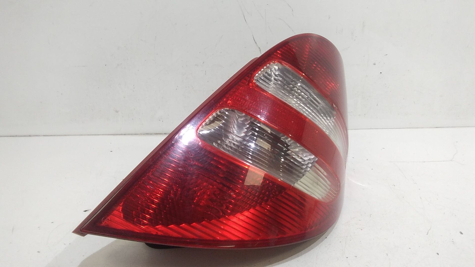 Stop fanale posteriore Destro Passeggero MERCEDES Classe A W169 3 Serie