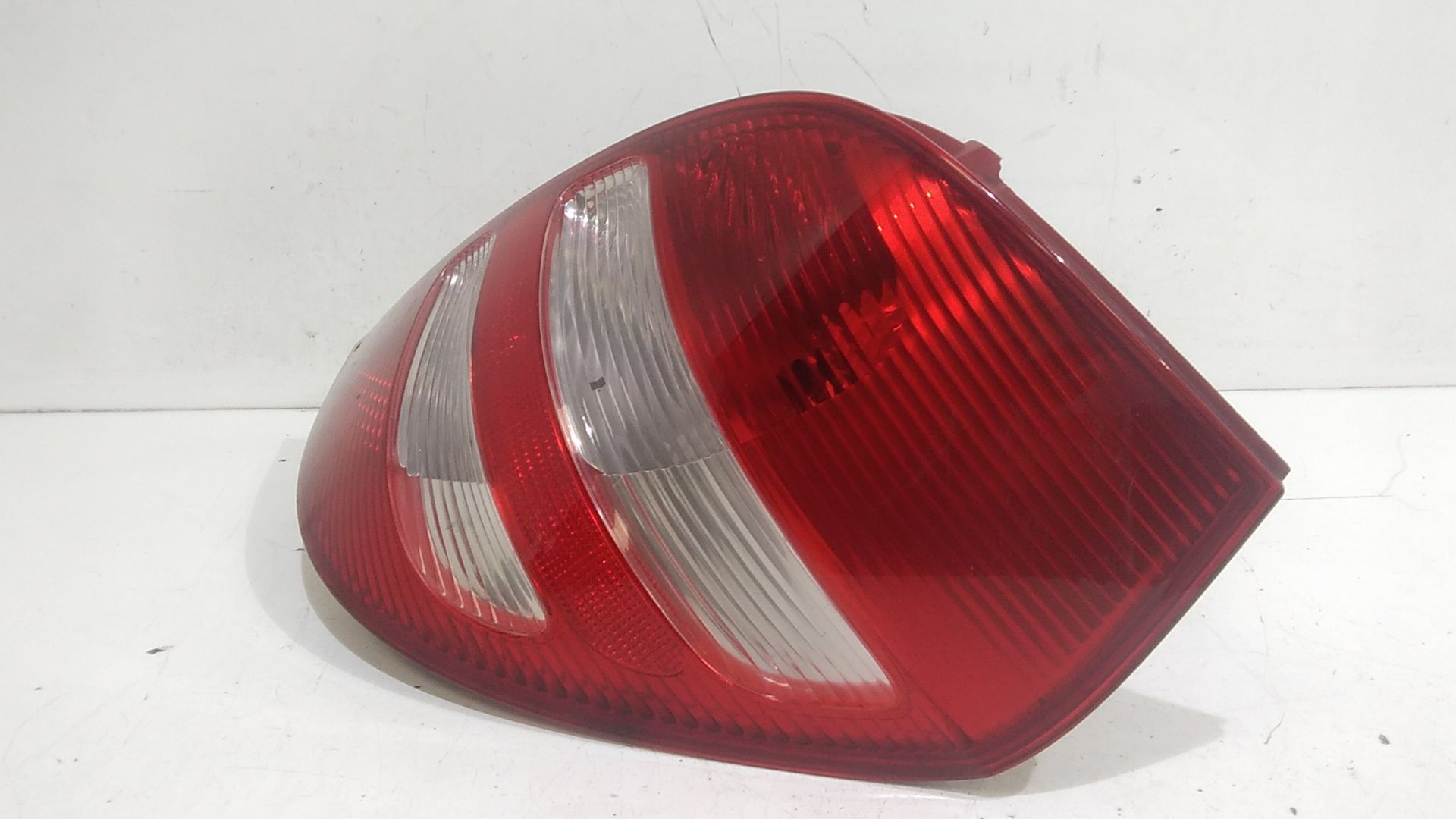 Stop fanale posteriore Destro Passeggero MERCEDES Classe A W169 3 Serie