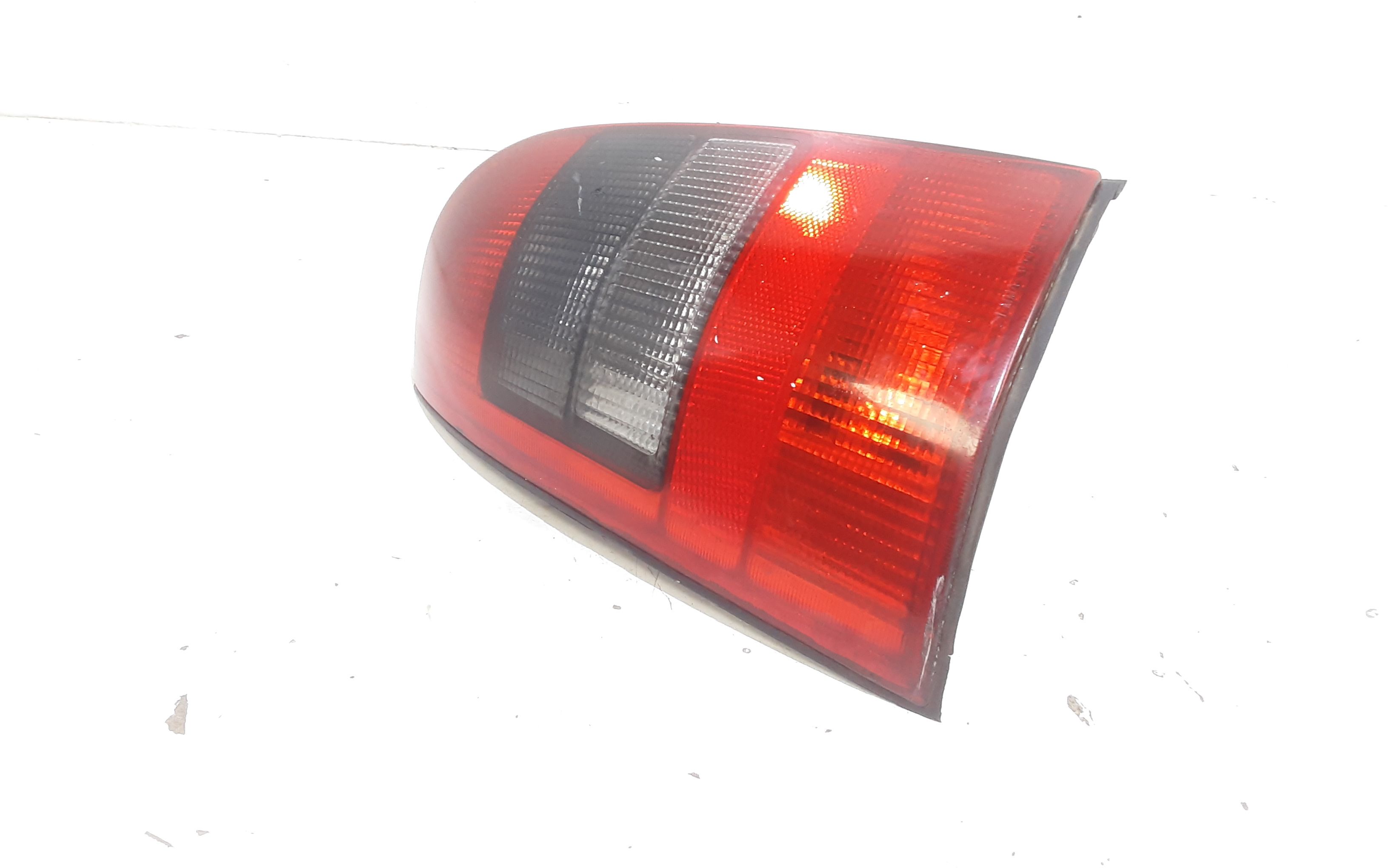 Stop fanale posteriore Destro Passeggero OPEL Vectra B Berlina 2 Serie