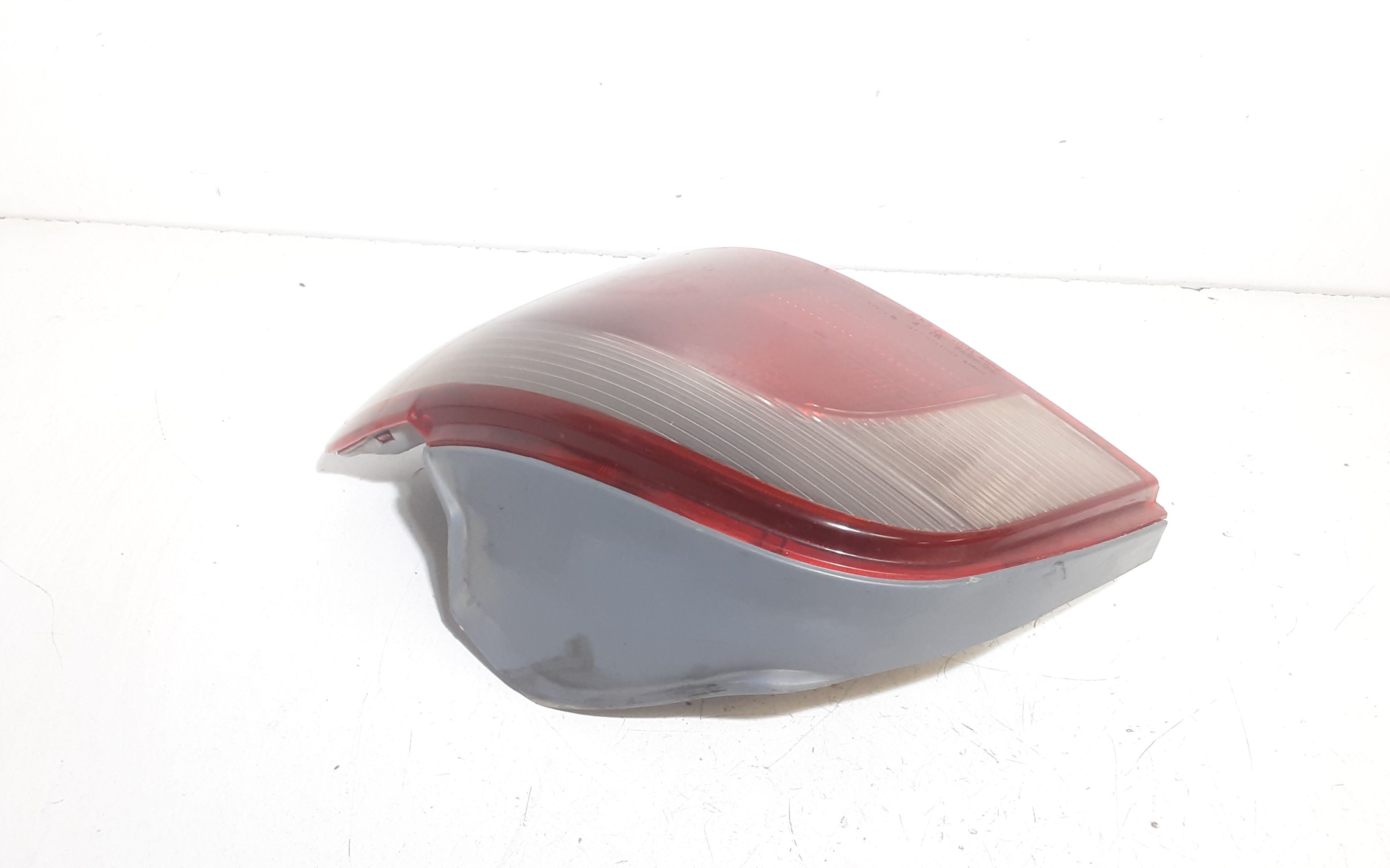 Stop fanale posteriore Destro Passeggero TOYOTA Yaris Serie (99>03)