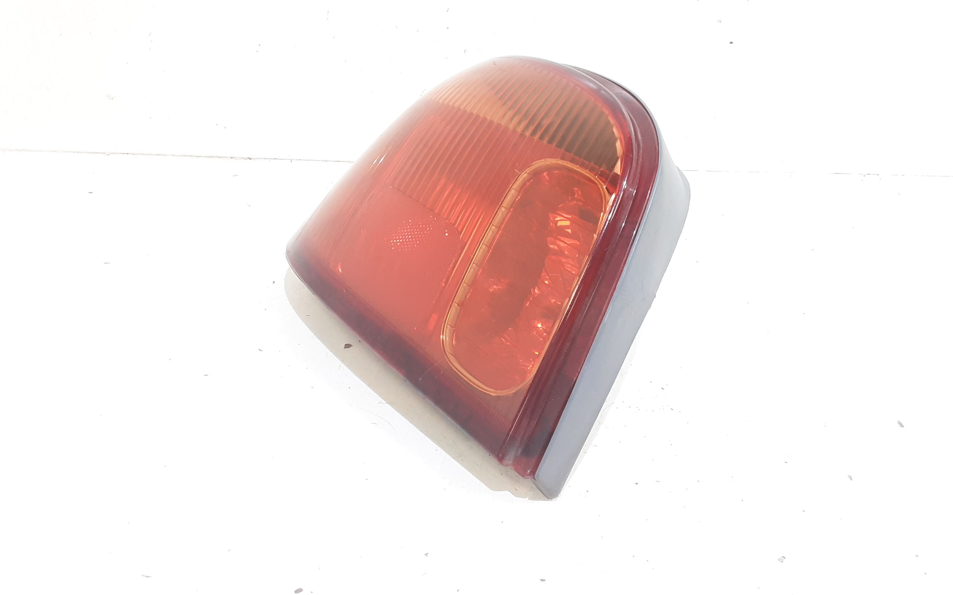 Stop fanale Posteriore sinistro lato Guida TOYOTA Yaris Serie (03>05)