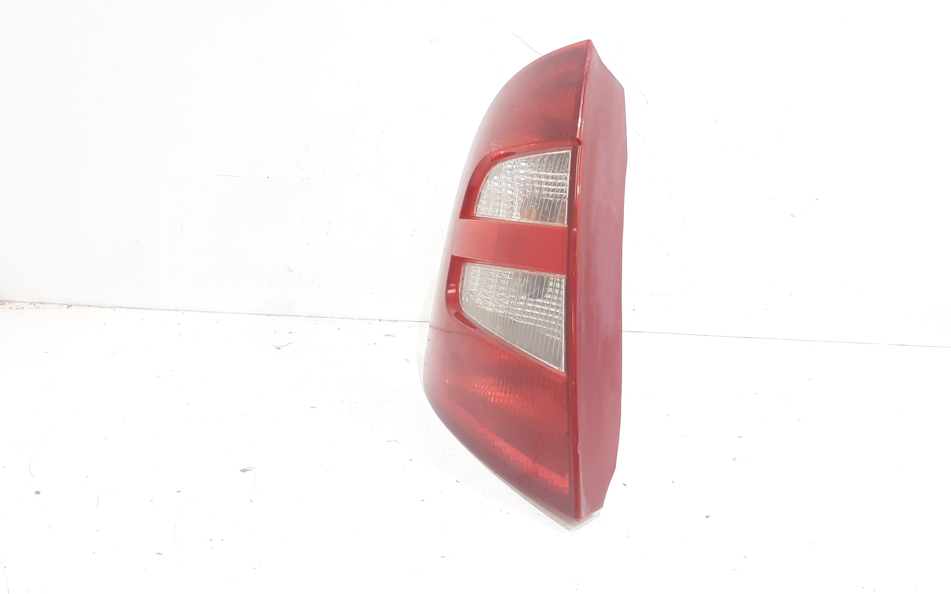 Stop fanale Posteriore sinistro lato Guida SKODA Fabia Berlina 1 Serie