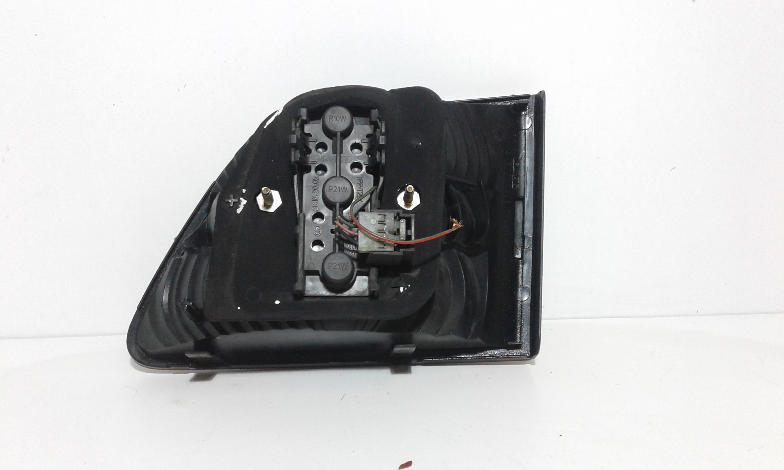 Stop Posteriore Sinistro Integrato nel Portello FIAT Stilo S. Wagon