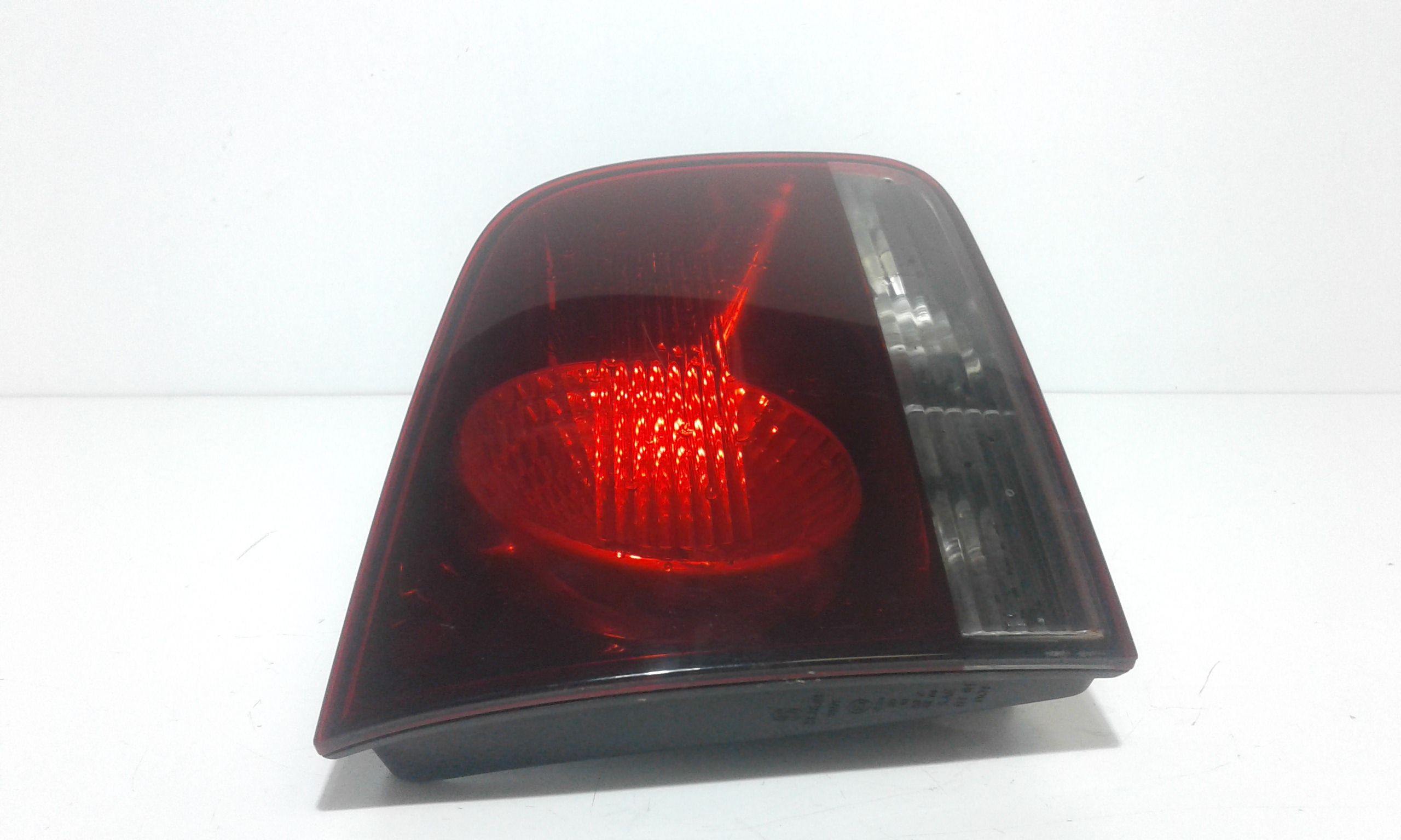 Stop Posteriore Sinistro Integrato nel Portello VOLKSWAGEN Touareg 1 Serie