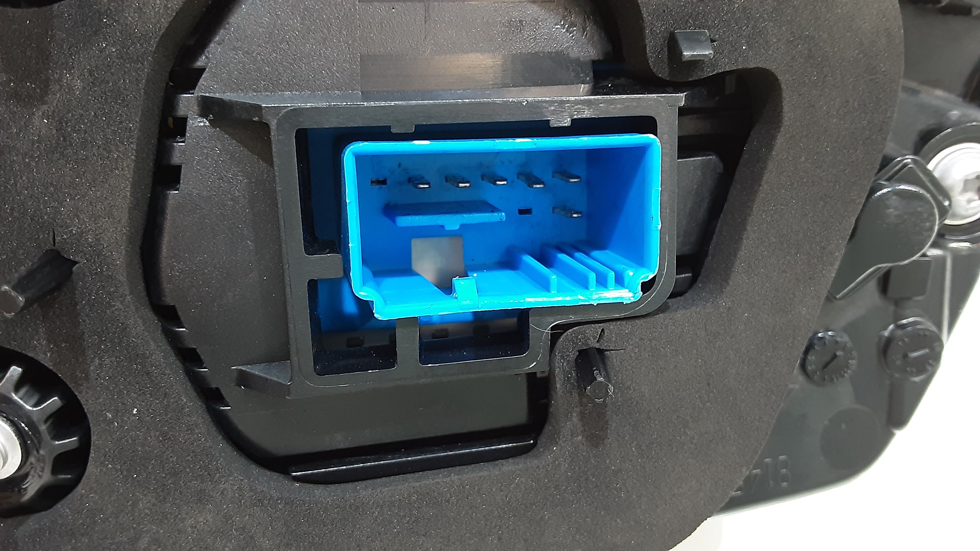 Stop Posteriore Sinistro Integrato nel Portello AUDI A3 Sportback (8V4) (12>16)