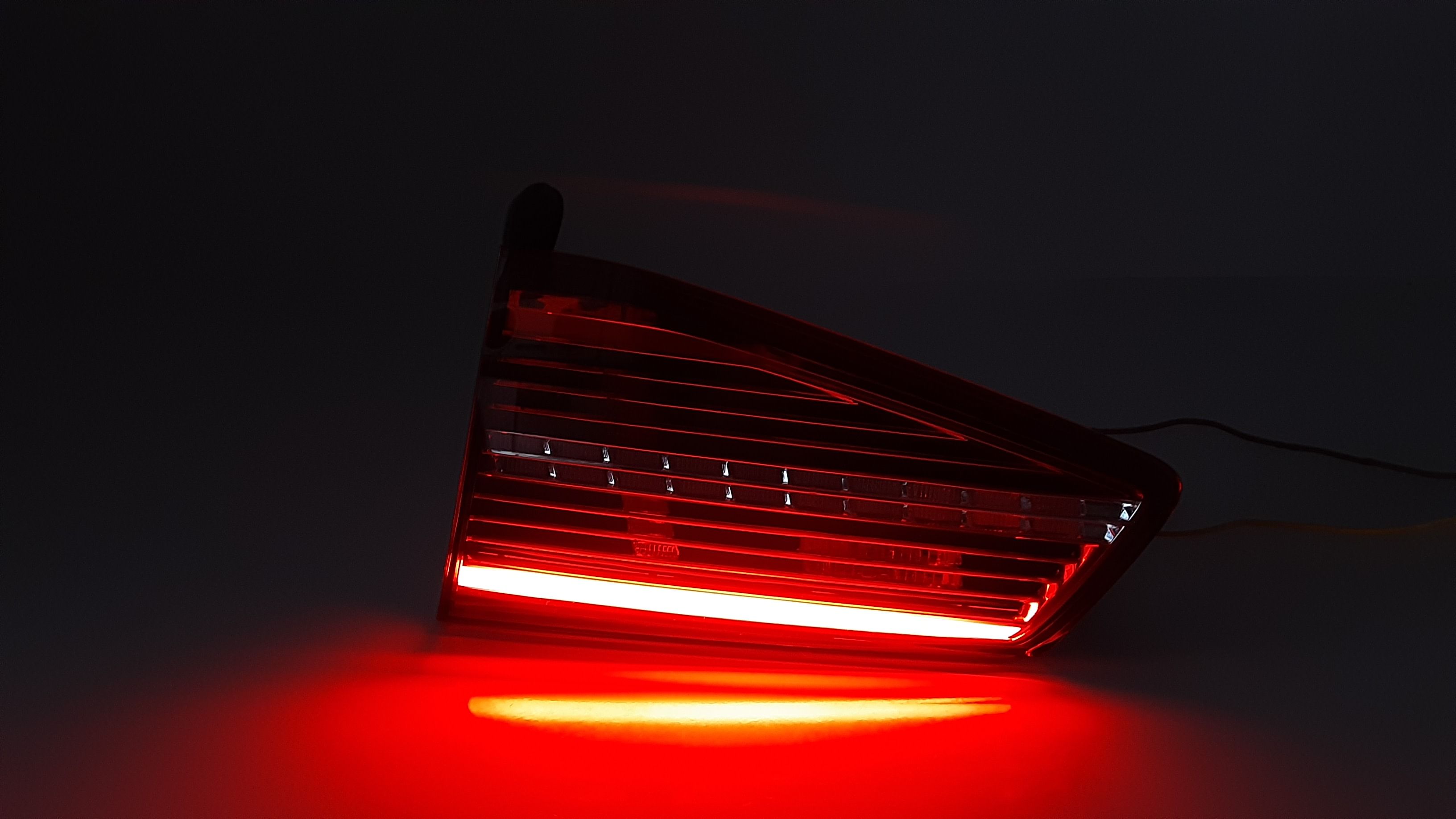 Stop Posteriore Destro Integrato nel Portello AUDI A3 Sportback (8V4) (12>16)