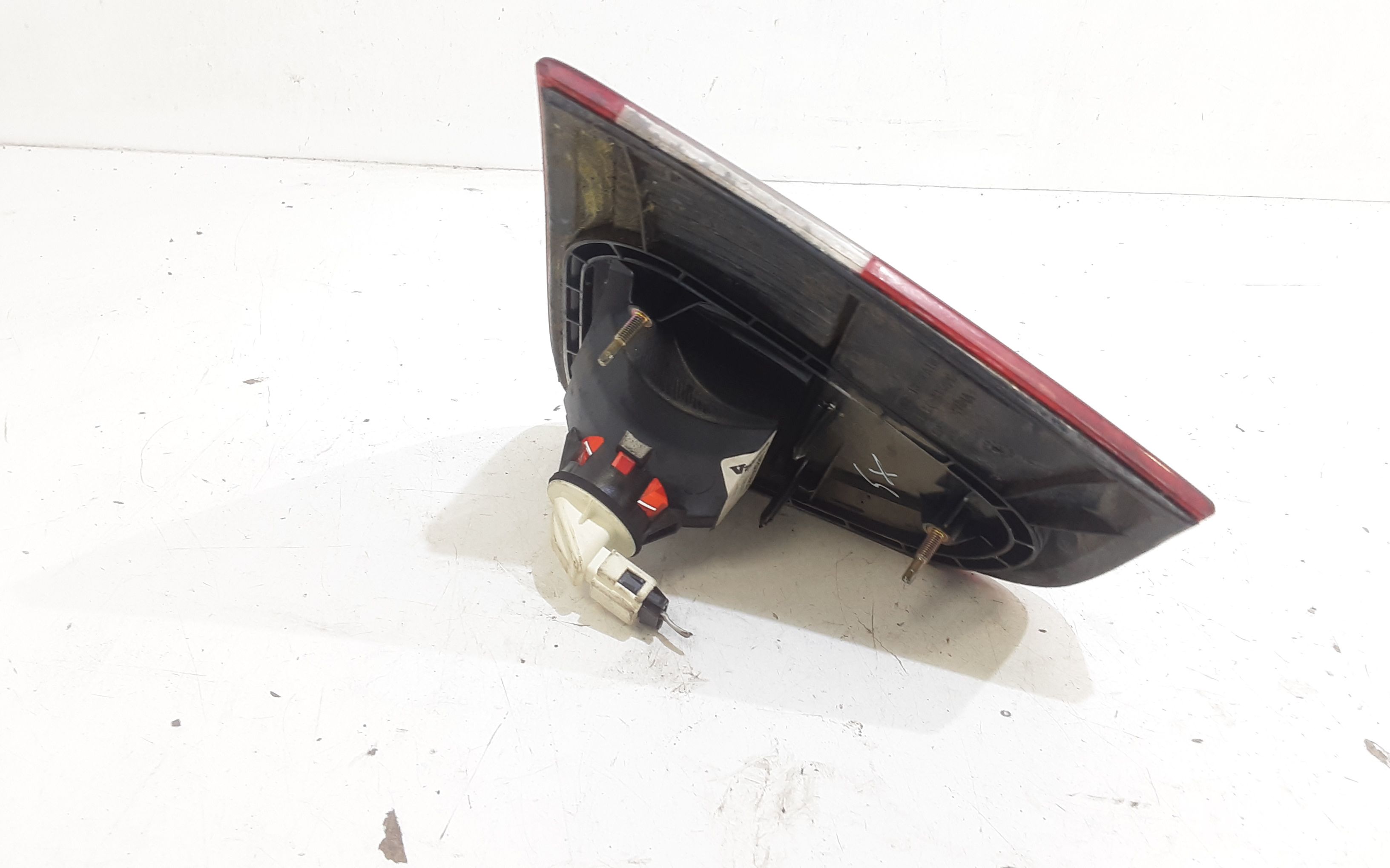 Stop Posteriore Sinistro Integrato nel Portello SEAT Cordoba Berlina 3 Serie