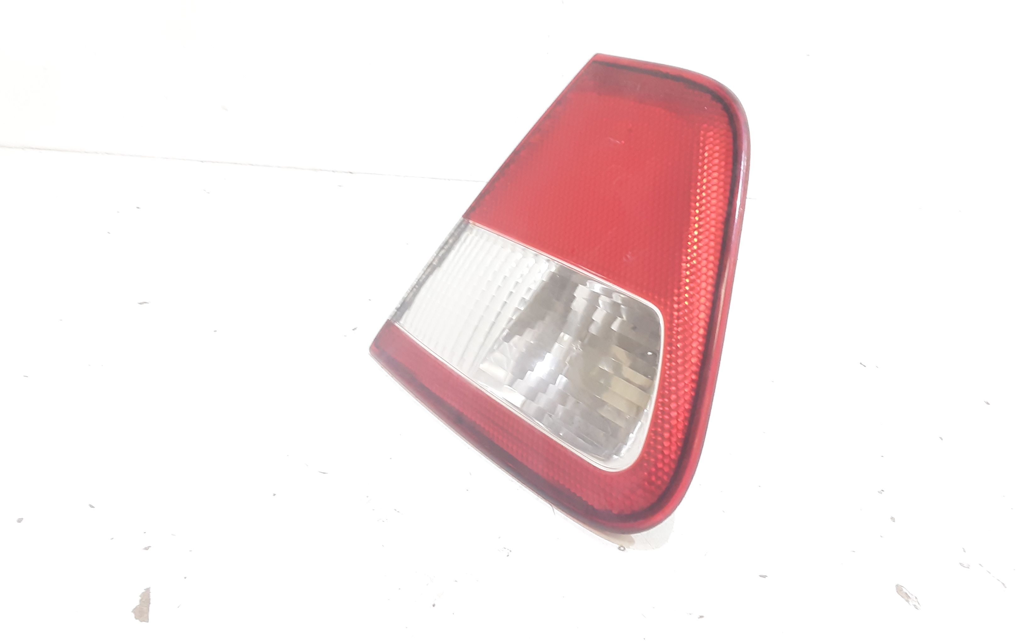 Stop Posteriore Destro Integrato nel Portello SEAT Cordoba Berlina 3 Serie