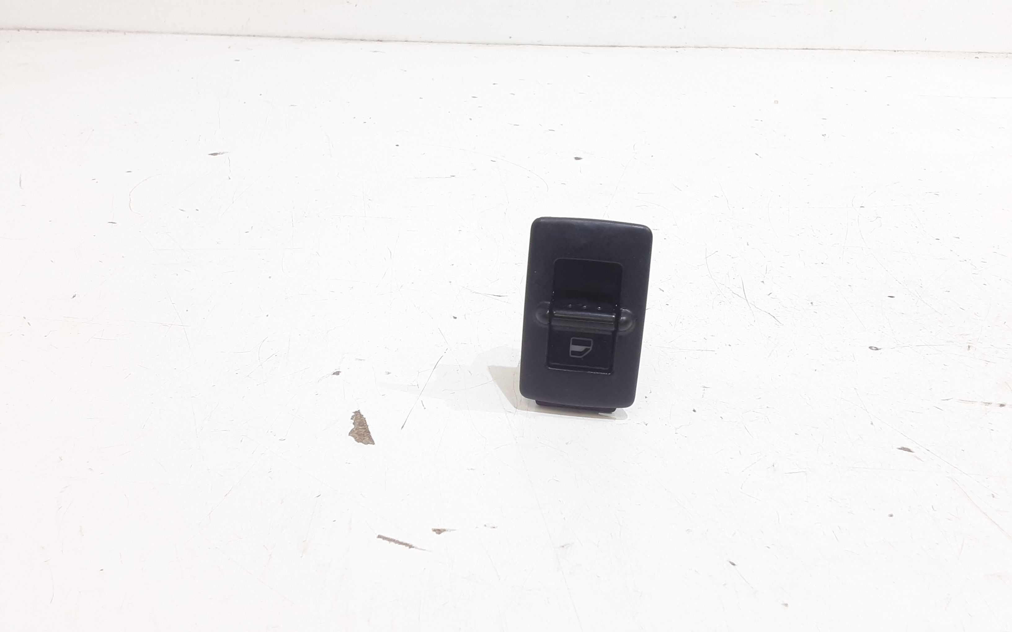 Pulsantiera Anteriore Destra Passeggero VOLKSWAGEN New Beetle 1 Serie