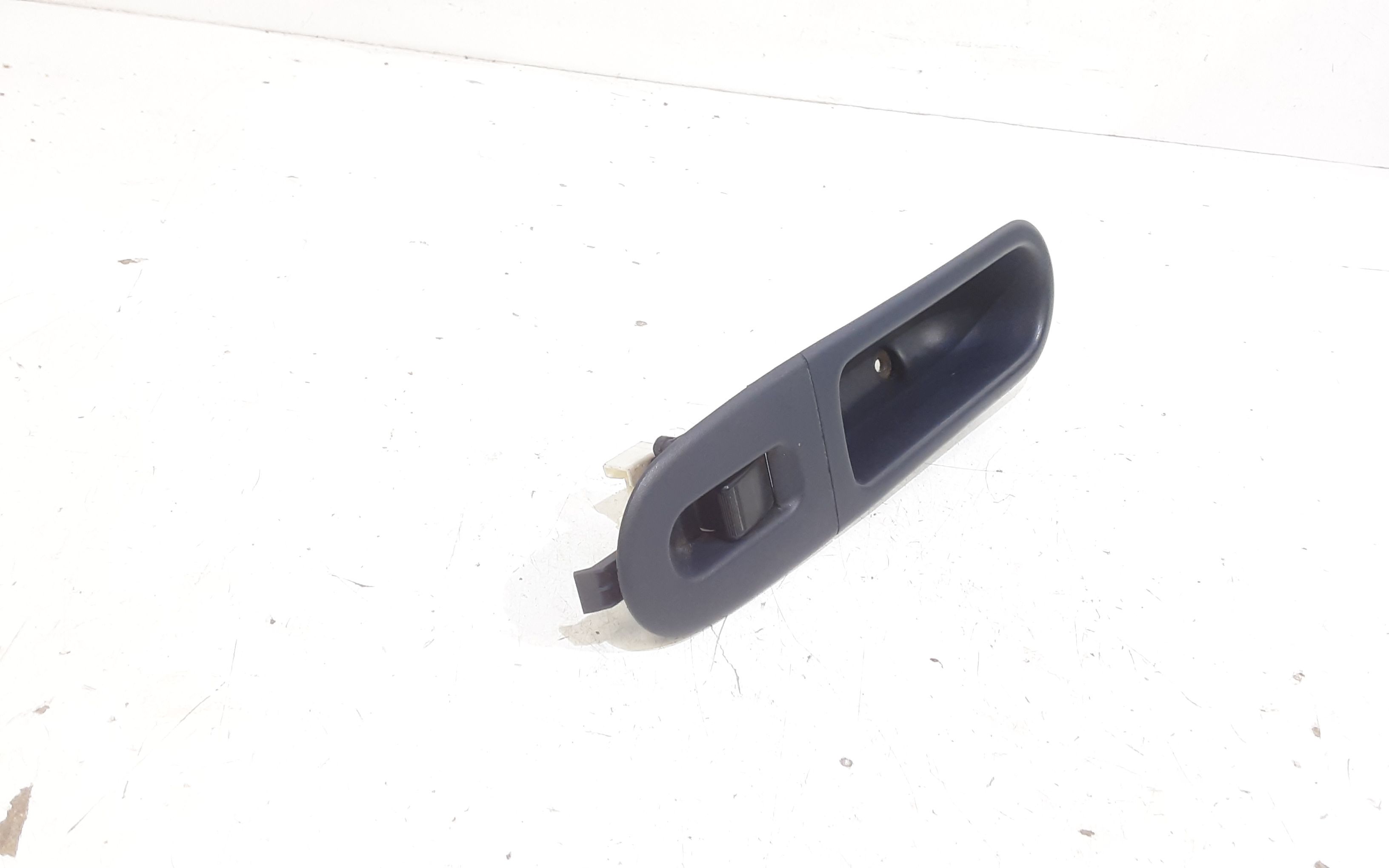 Pulsantiera Anteriore Destra Passeggero HONDA HR-V Serie (99>06)