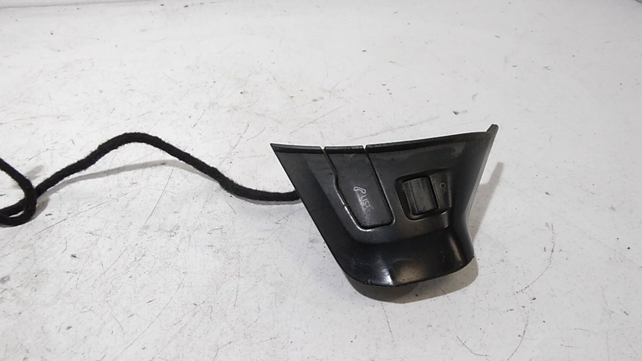 Comandi al volante multifunzione PEUGEOT 208 Serie (12>19)