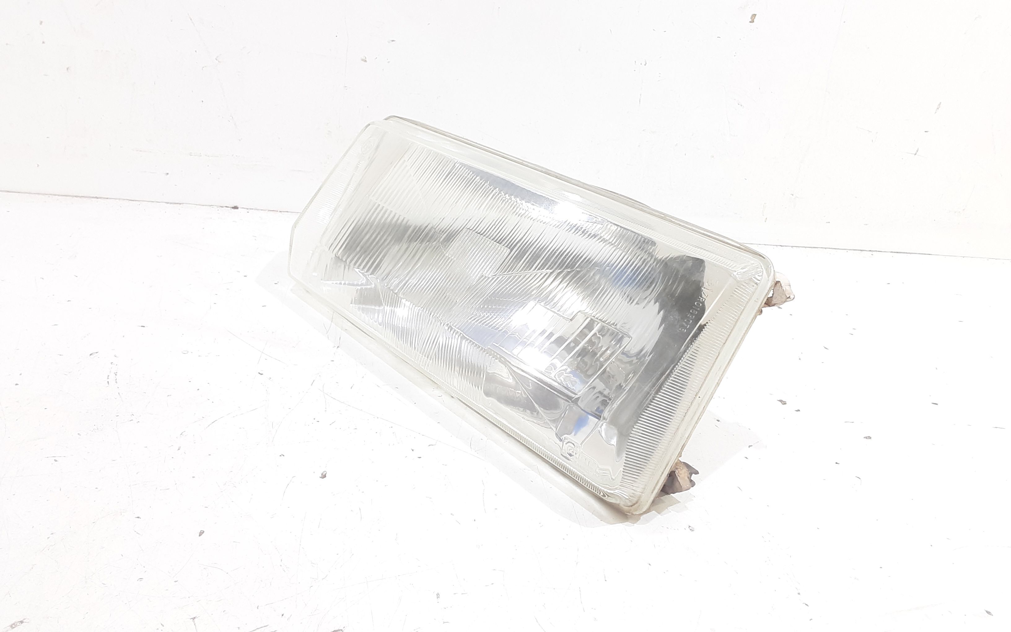 Faro anteriore Sinistro Guida CITROEN BX Serie