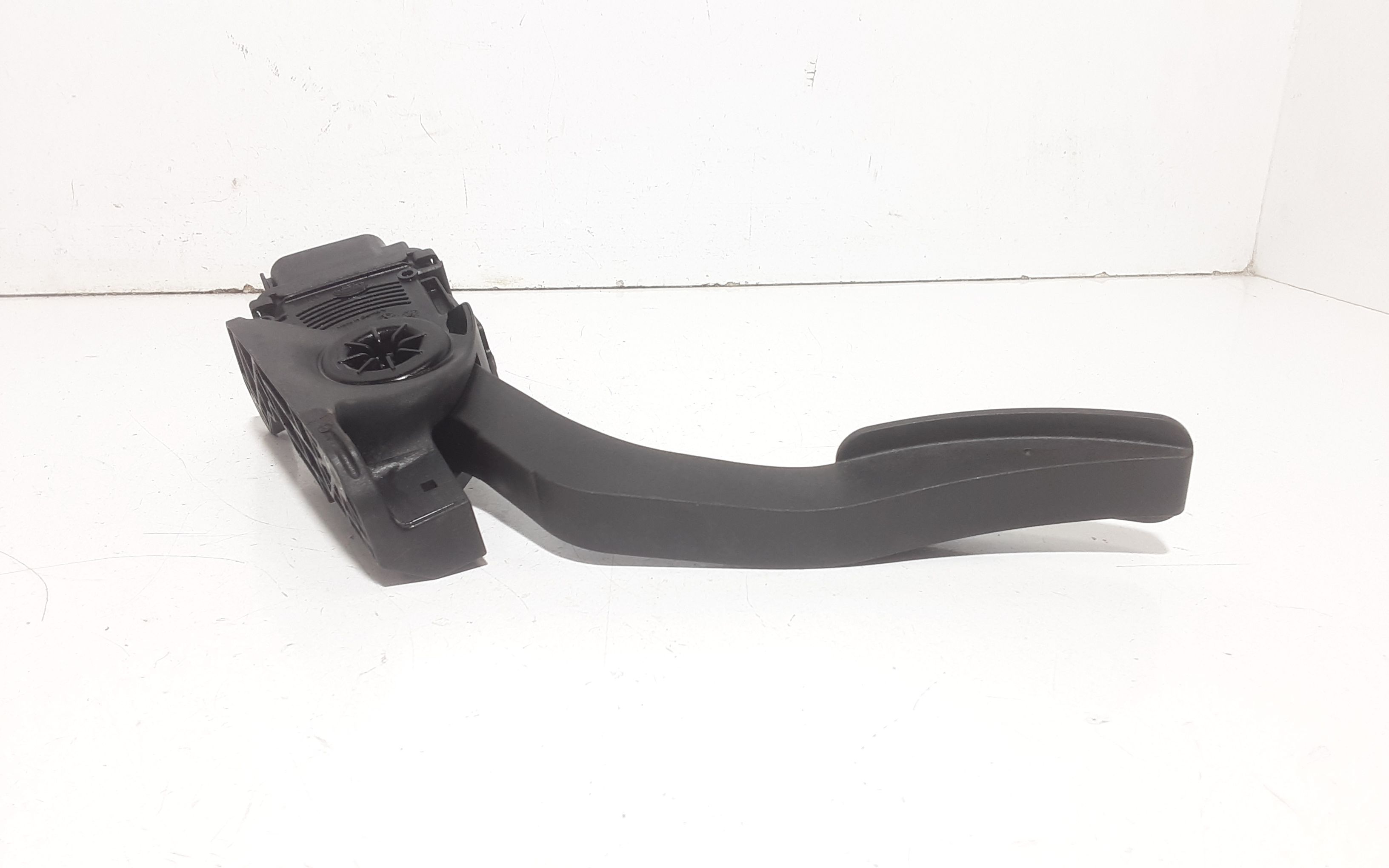Pedale acceleratore FORD Fiesta 6 Serie