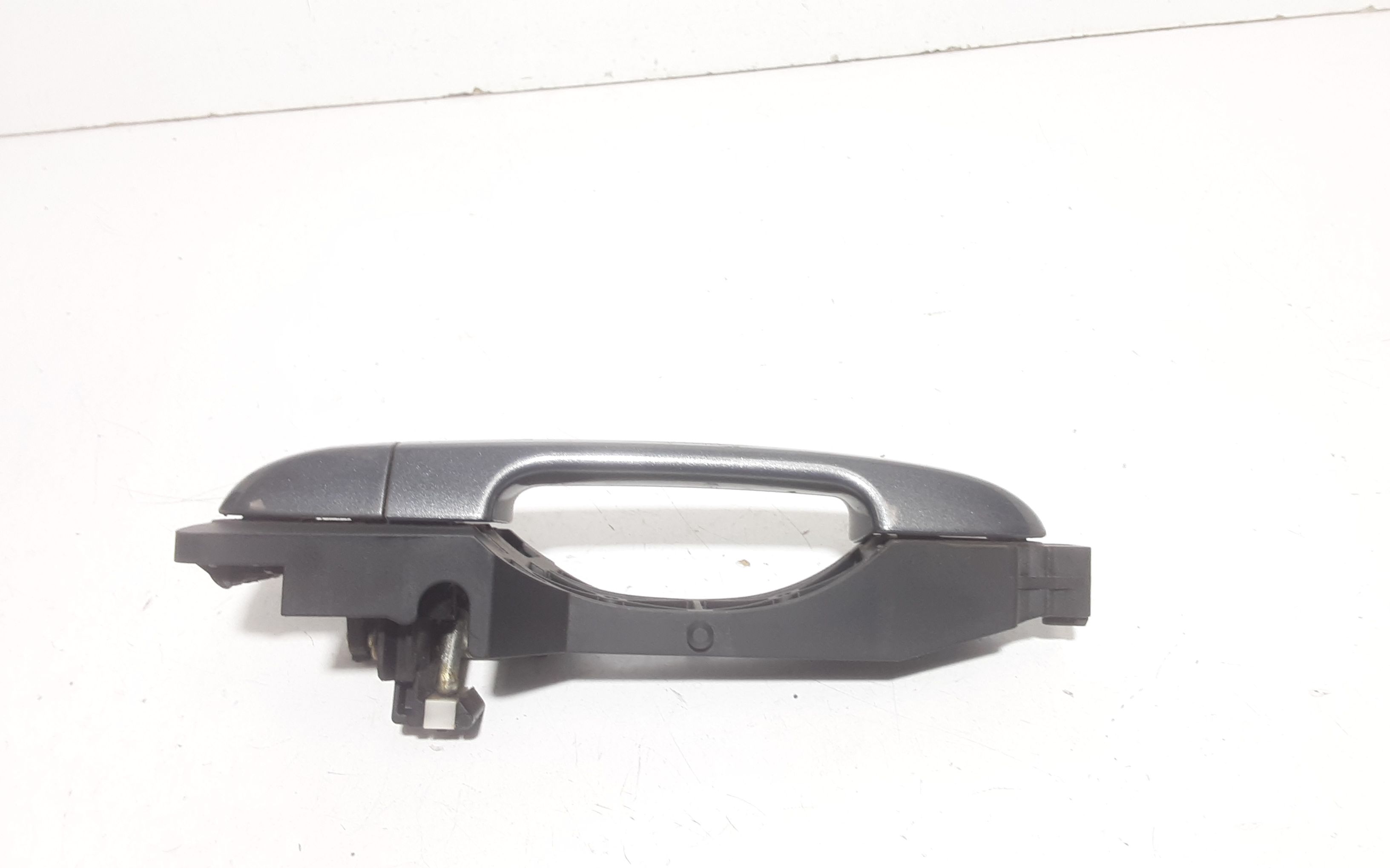 Maniglia esterna Anteriore Destra HYUNDAI i30 Serie (07>11)