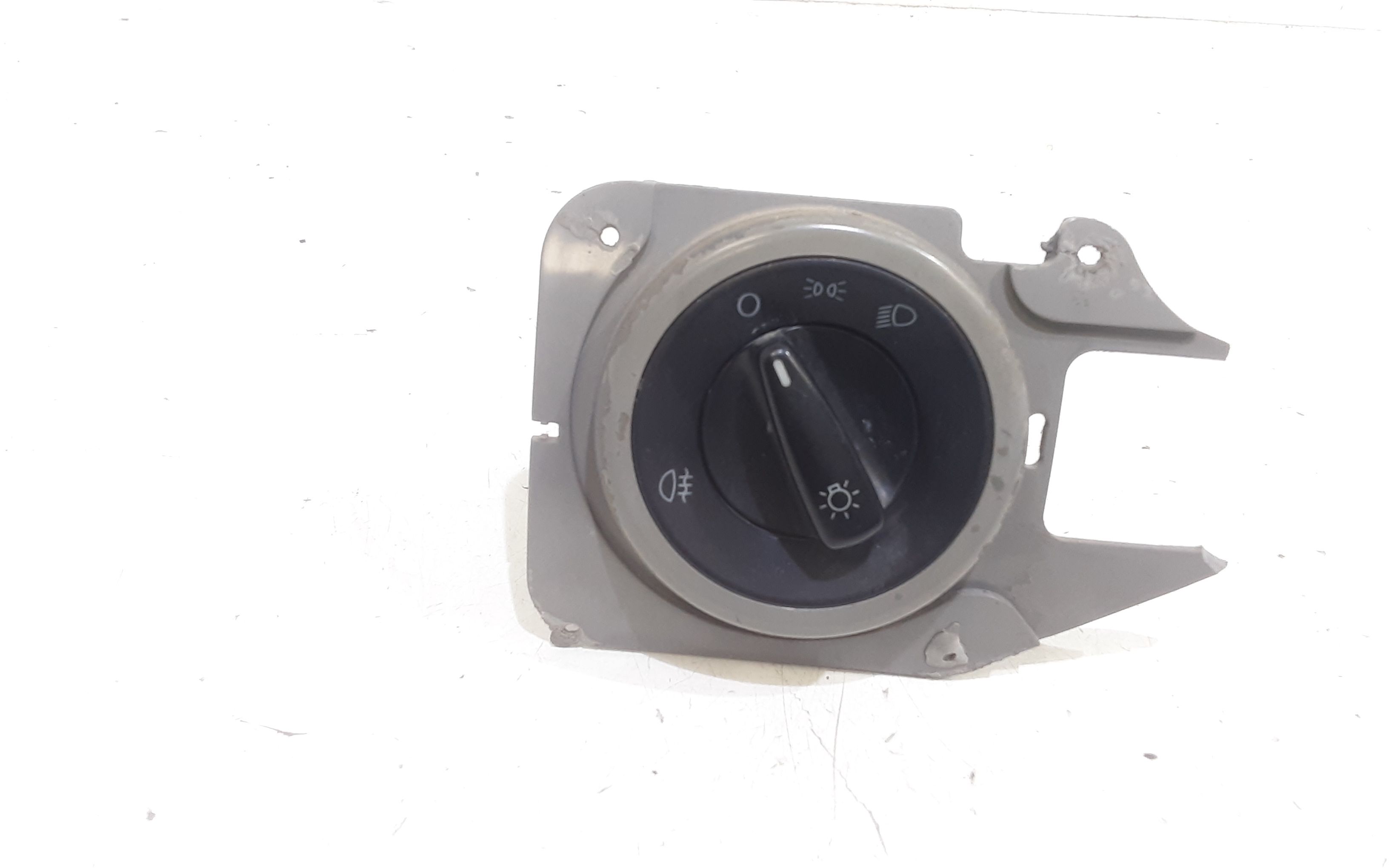 Interruttore comando luci VOLKSWAGEN New Beetle 1 Serie