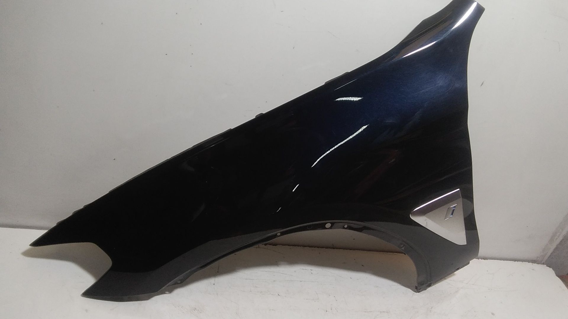 Parafango Anteriore Sinistro BMW iX3 Elettrica (G08) 210kW / 286 cv (20>)