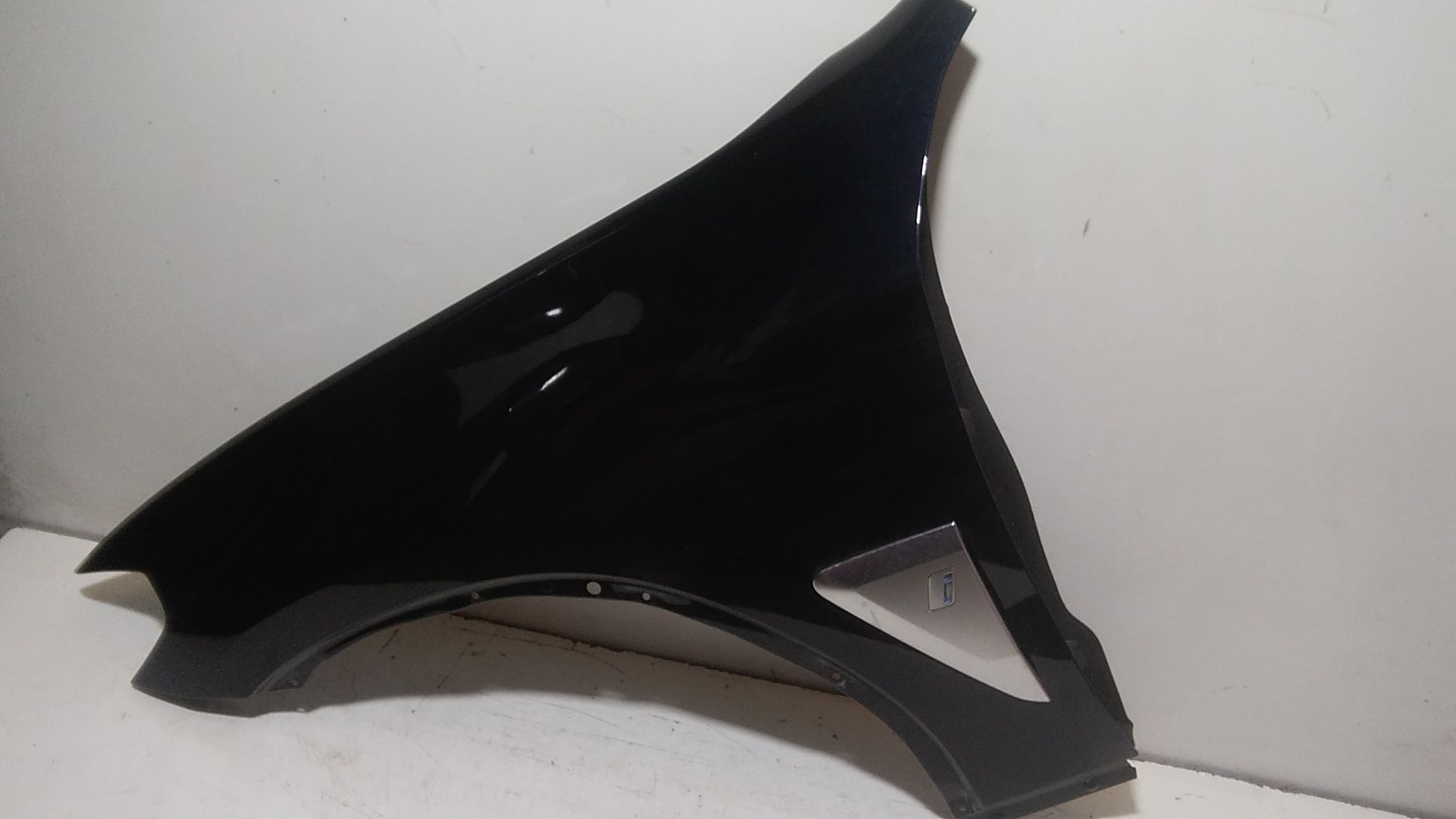 Parafango Anteriore Sinistro BMW iX3 Elettrica (G08) 210kW / 286 cv (20>)