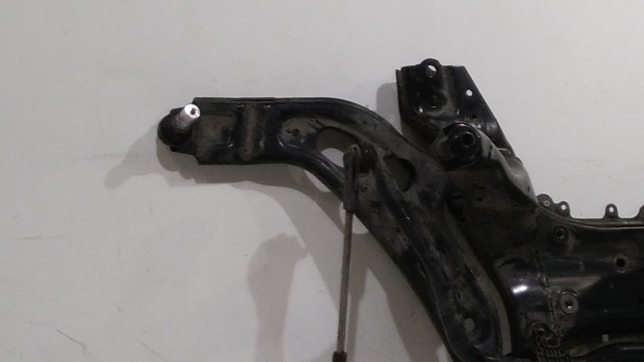 Culla Motore BMW Serie 1 F40 (19>)