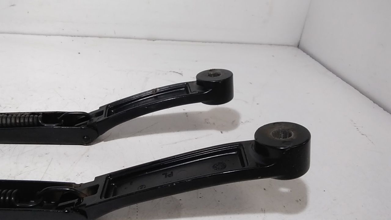 Bracci Tergi ant. KIA Cee d 1 Serie