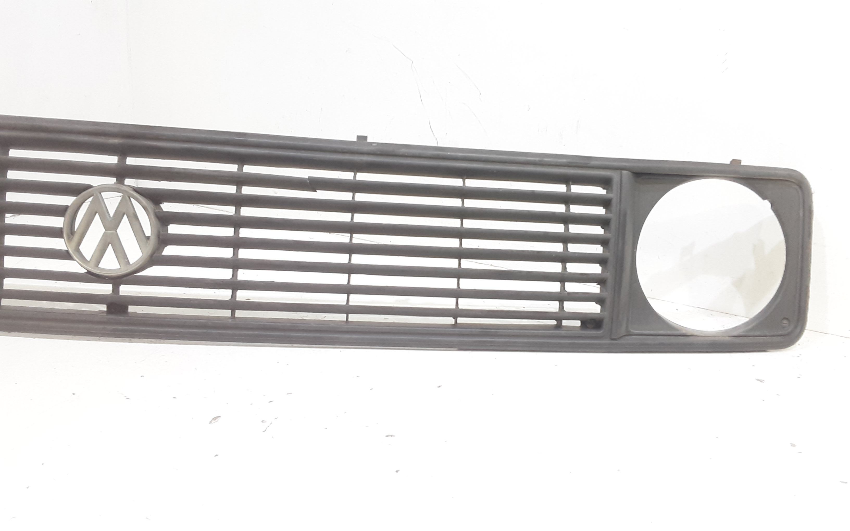 Mascherina anteriore VOLKSWAGEN Transporter Serie T2 (79>92)