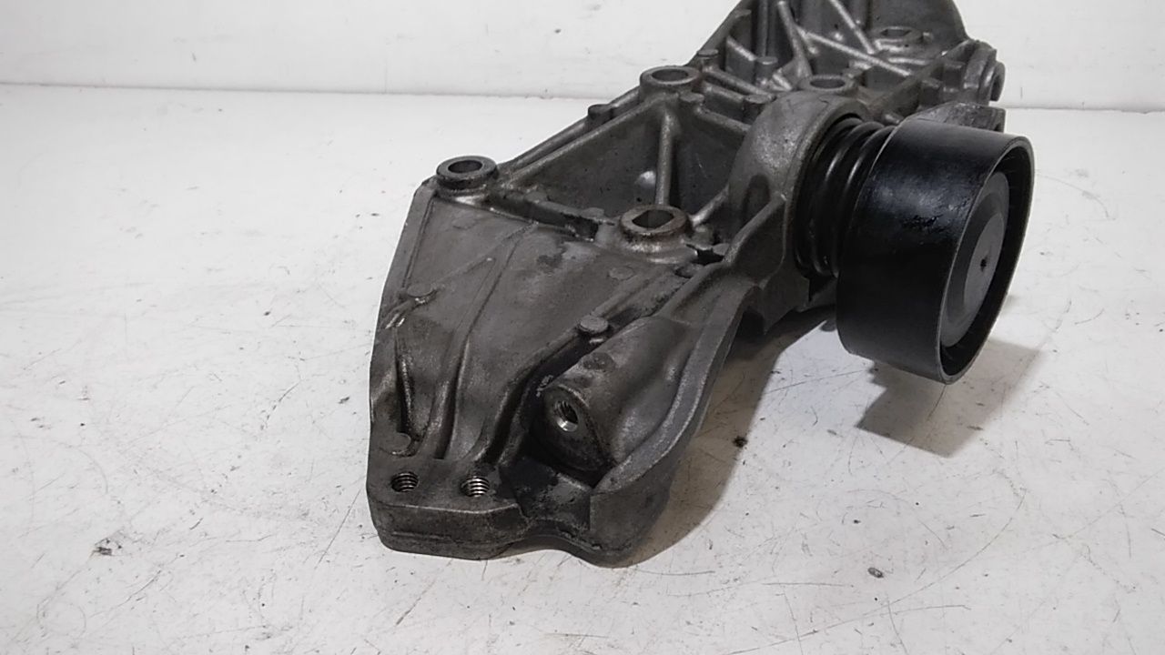 Supporto tendicinghia RENAULT Clio Serie IV (12>19)