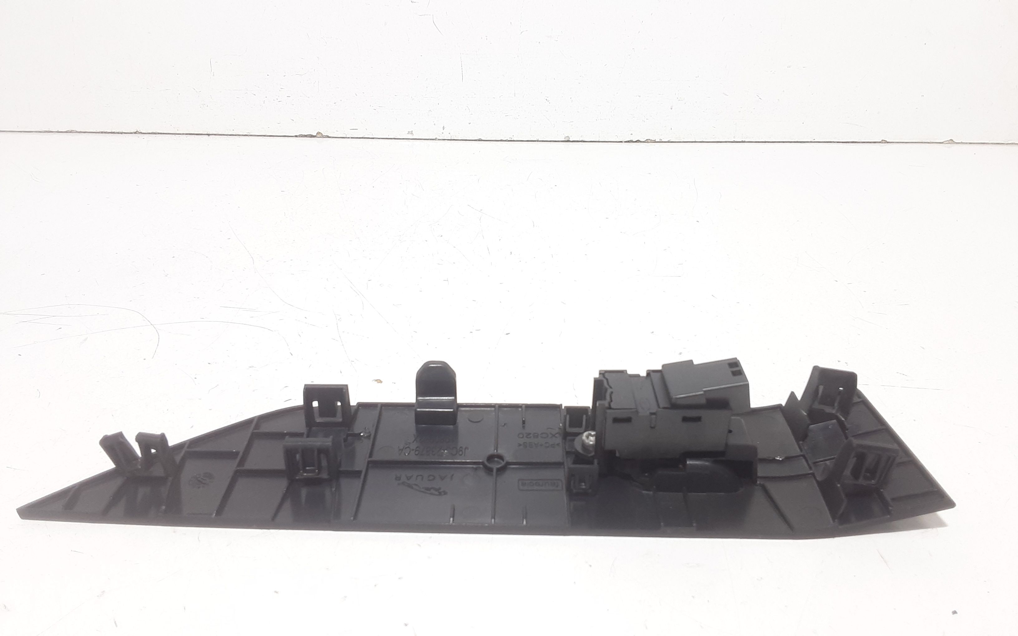 Pulsantiera Posteriore Sinistra JAGUAR E-Pace Serie  (17>)