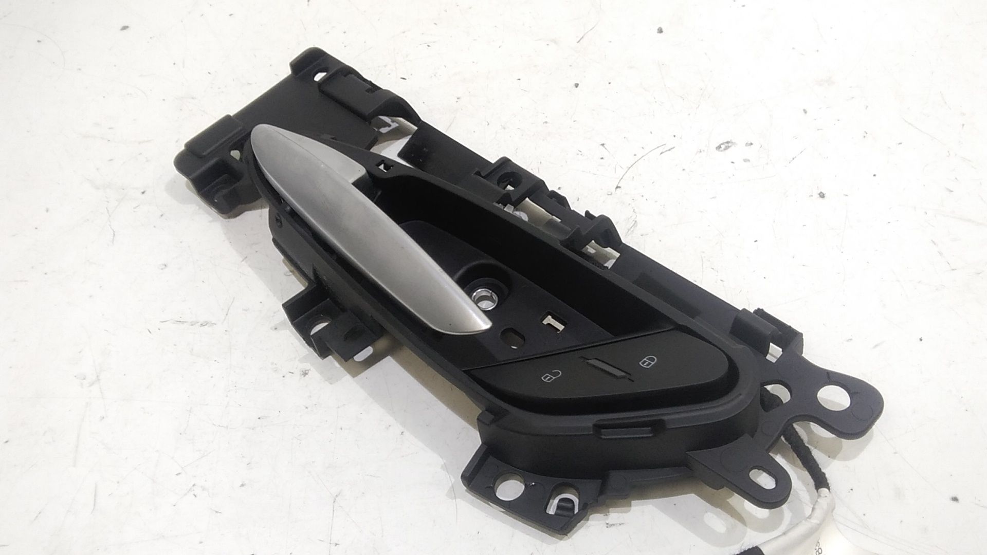 Maniglia interna anteriore Sinistra ALFA ROMEO Giulia Serie (952_) (16>)