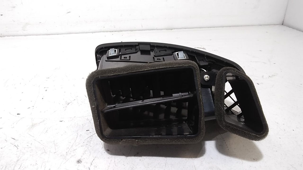 Bocchetta aria cruscotto lato guida KIA Cee d 1 Serie