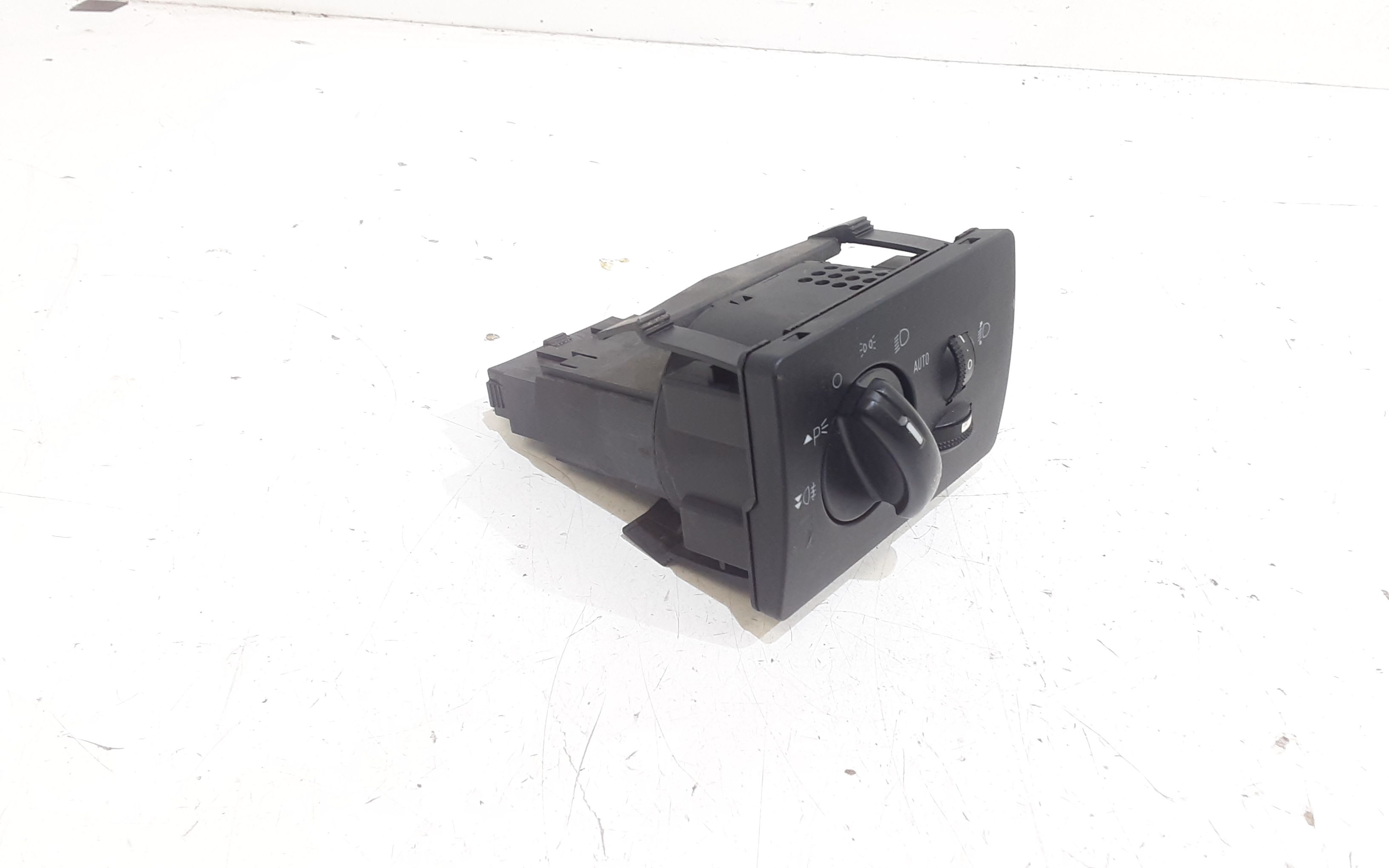 Regolatore Fari FORD Focus Berlina 3 Serie