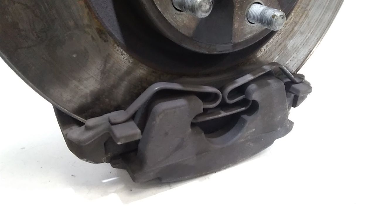 Mozzo ruota anteriore destra passeggero JAGUAR E-Pace Serie  (17>)