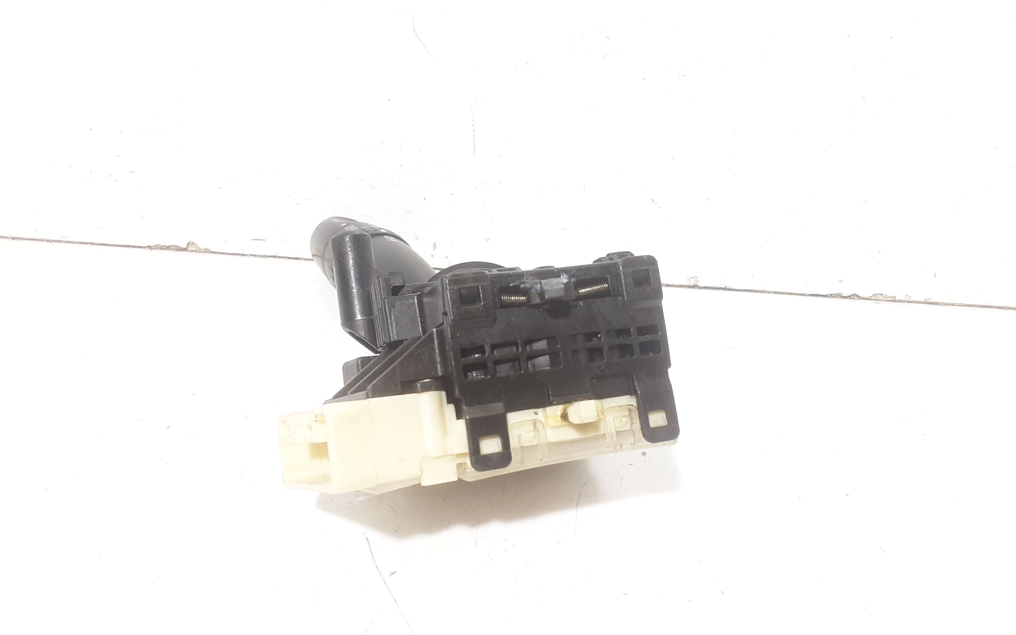 Devioluci sinistro SUZUKI Alto 3 Serie