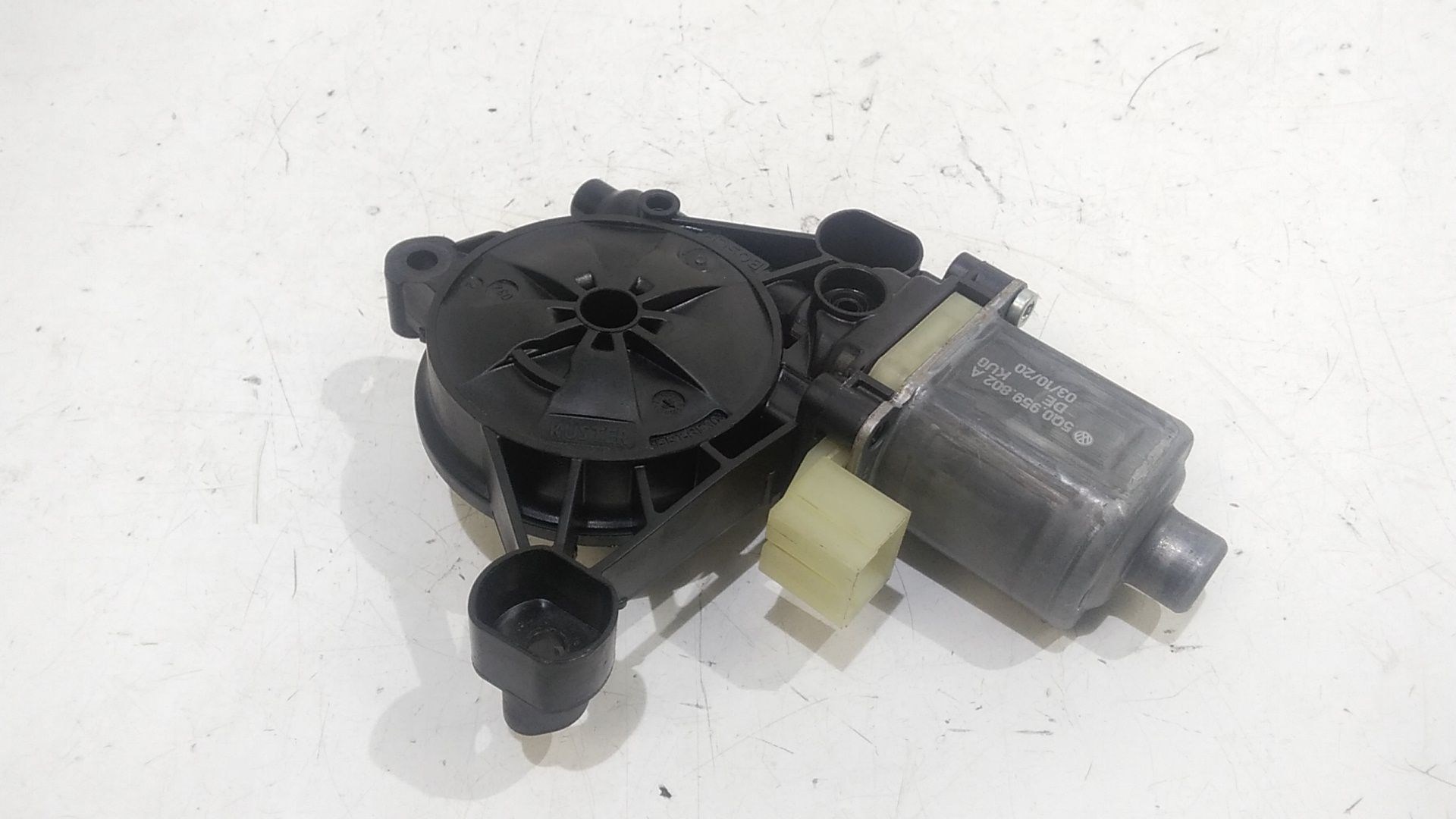 Motorino Alzavetro anteriore Sinistro VOLKSWAGEN Golf Serie VIII (19>)