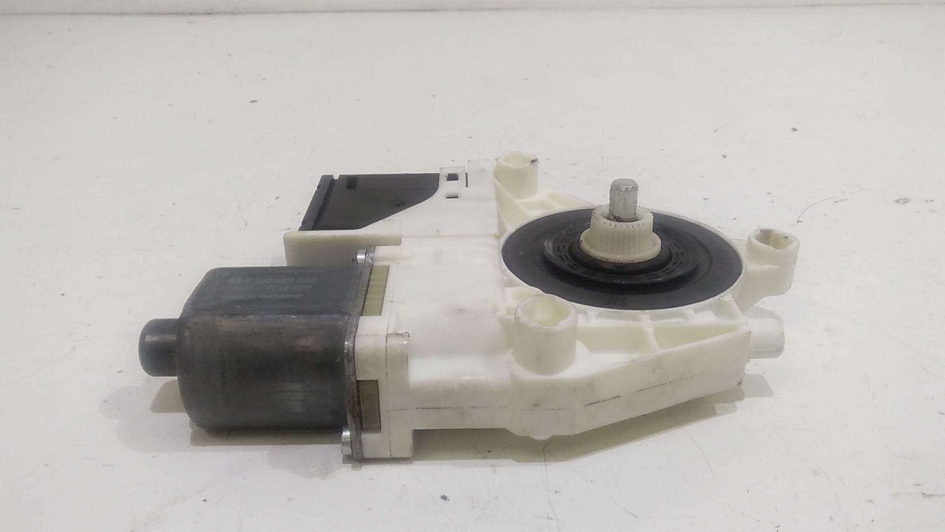 Motorino Alzavetro anteriore Sinistro ALFA ROMEO Giulia Serie (952_) (16>)