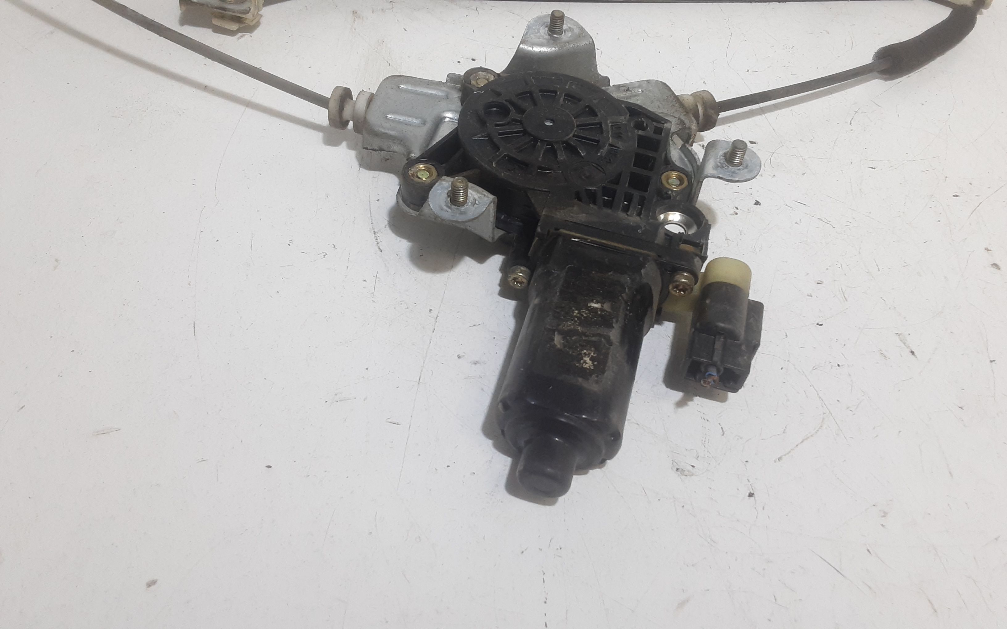 Cremagliera anteriore sinistra Guida HYUNDAI Getz 1 Serie