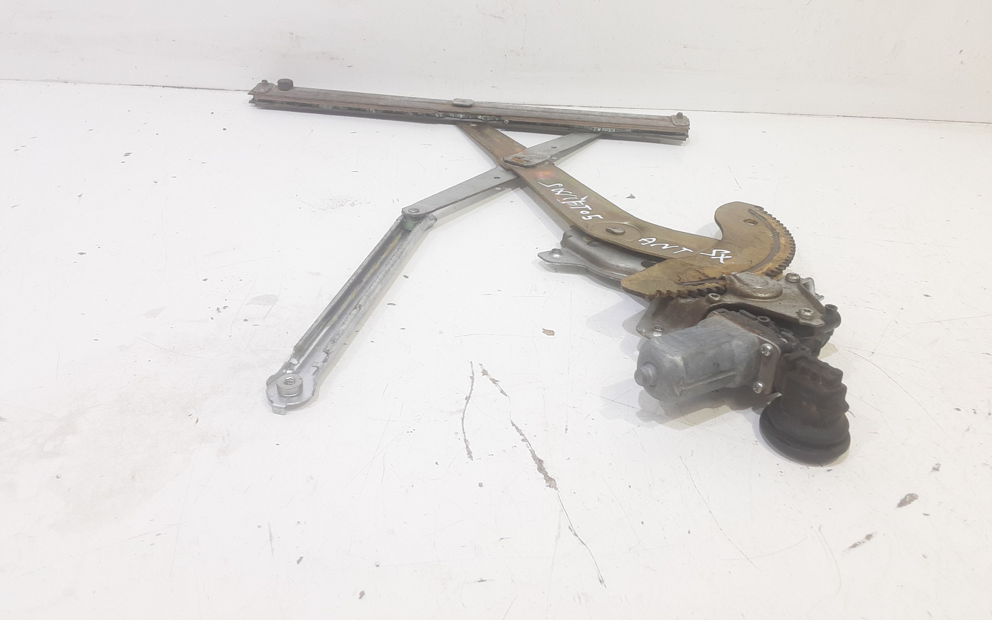 Cremagliera anteriore sinistra Guida SUZUKI Swift 4 Serie (04>10)