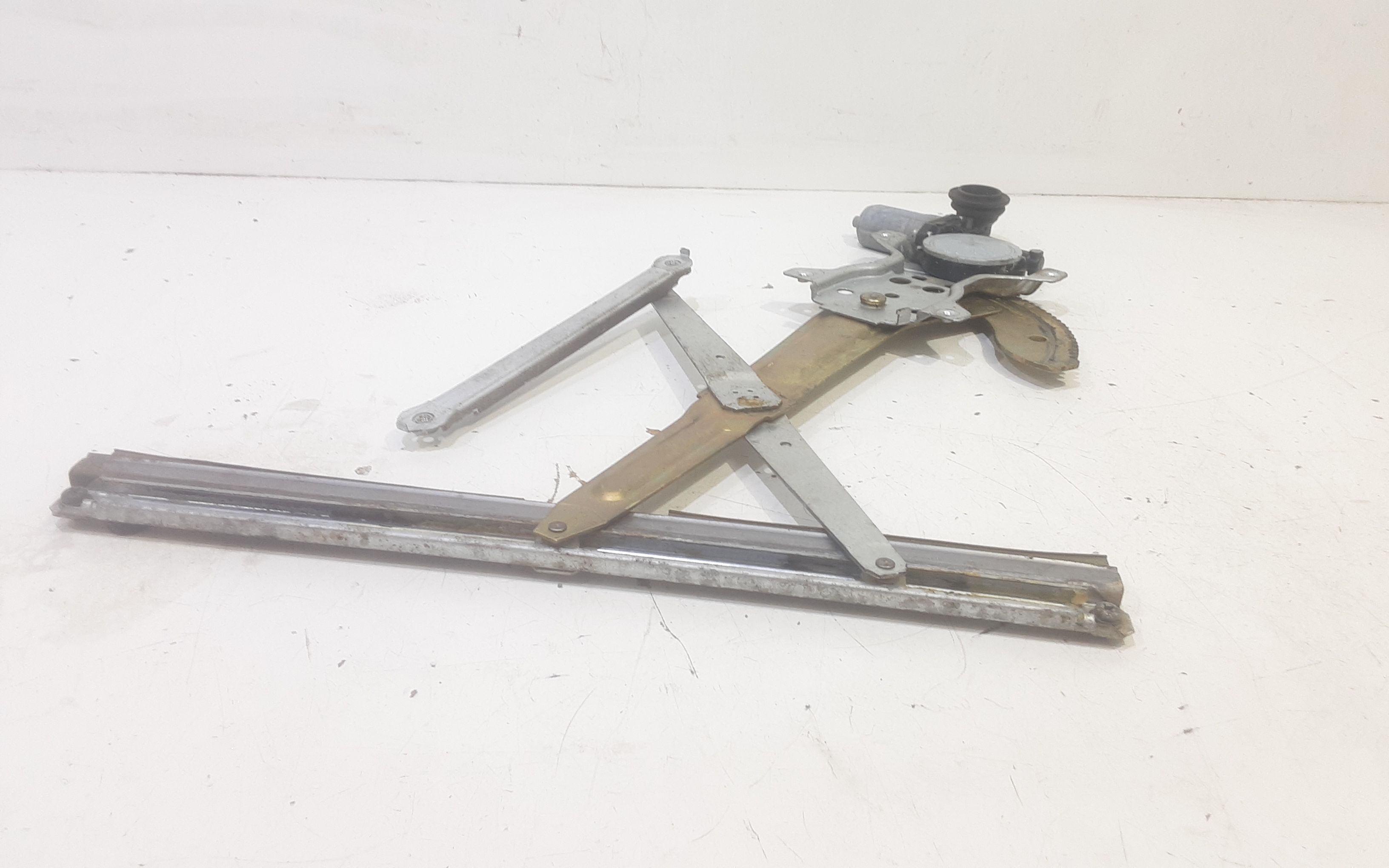 Cremagliera anteriore sinistra Guida SUZUKI Swift 4 Serie (04>10)