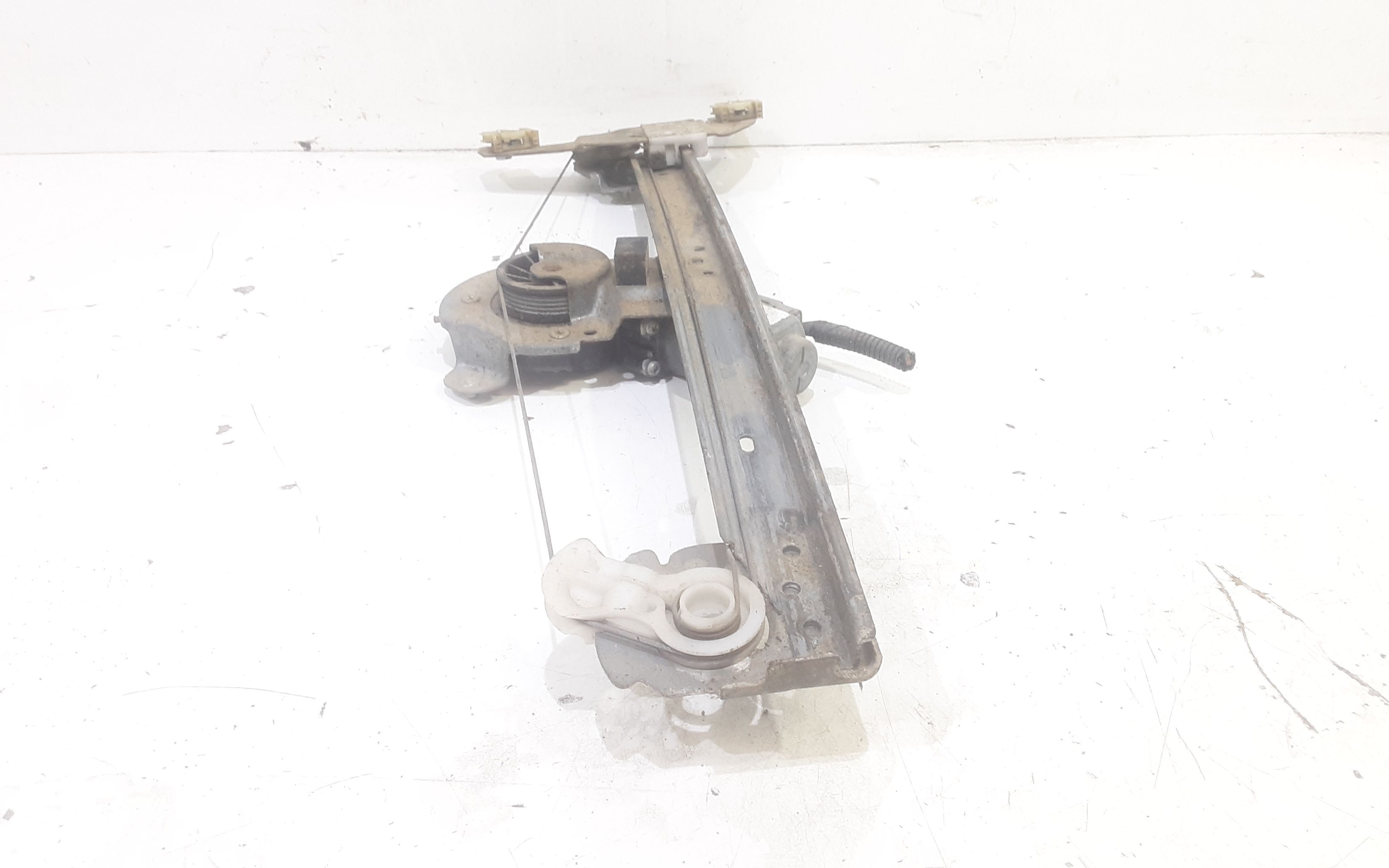 Cremagliera anteriore sinistra Guida TOYOTA Aygo 1 Serie