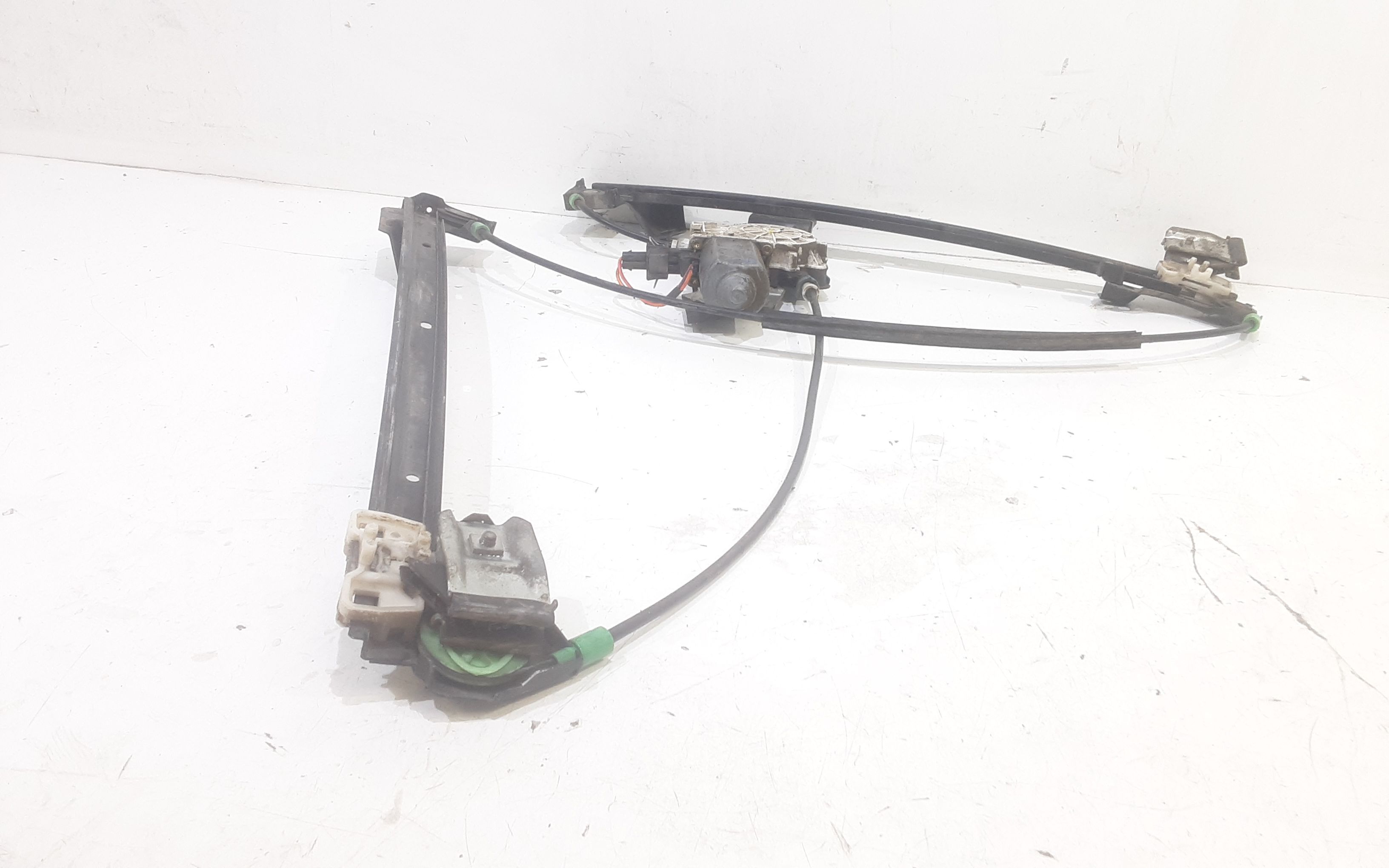 Cremagliera anteriore sinistra Guida LAND ROVER Range Rover 2 Serie