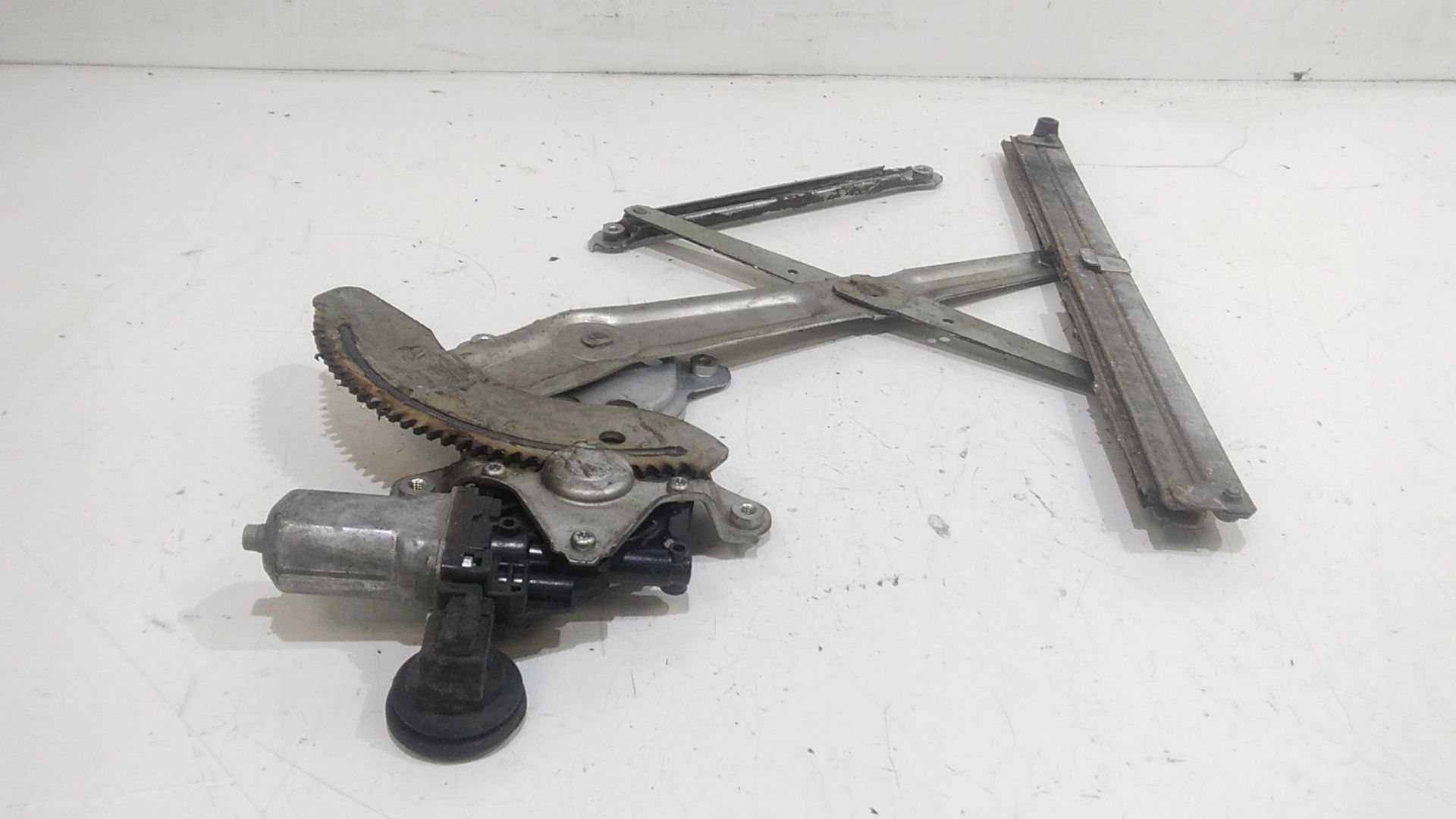 Cremagliera anteriore sinistra Guida SUZUKI Swift 4 Serie (04>10)