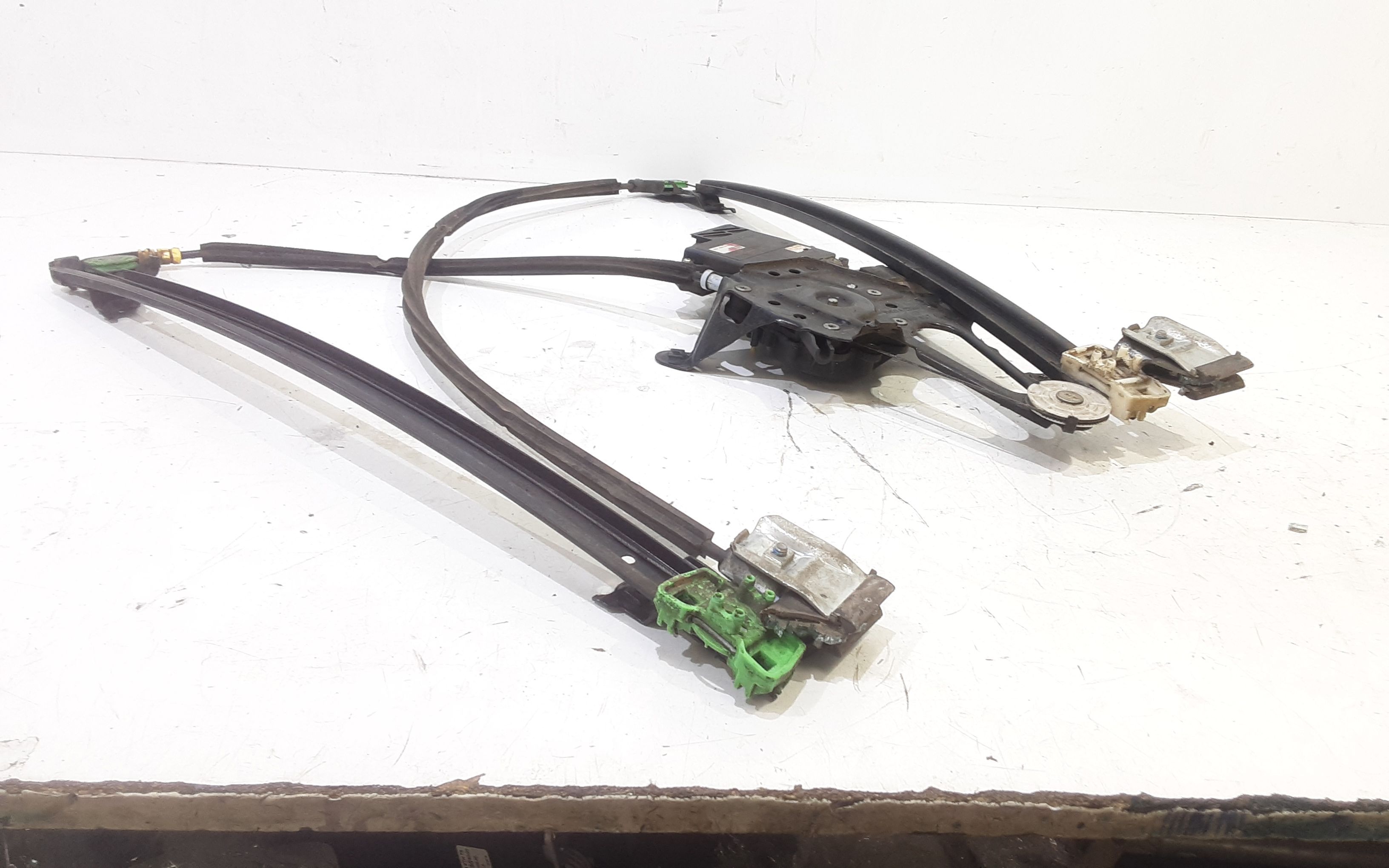 Cremagliera anteriore sinistra Guida FORD Galaxy Serie (VX) (95>00)