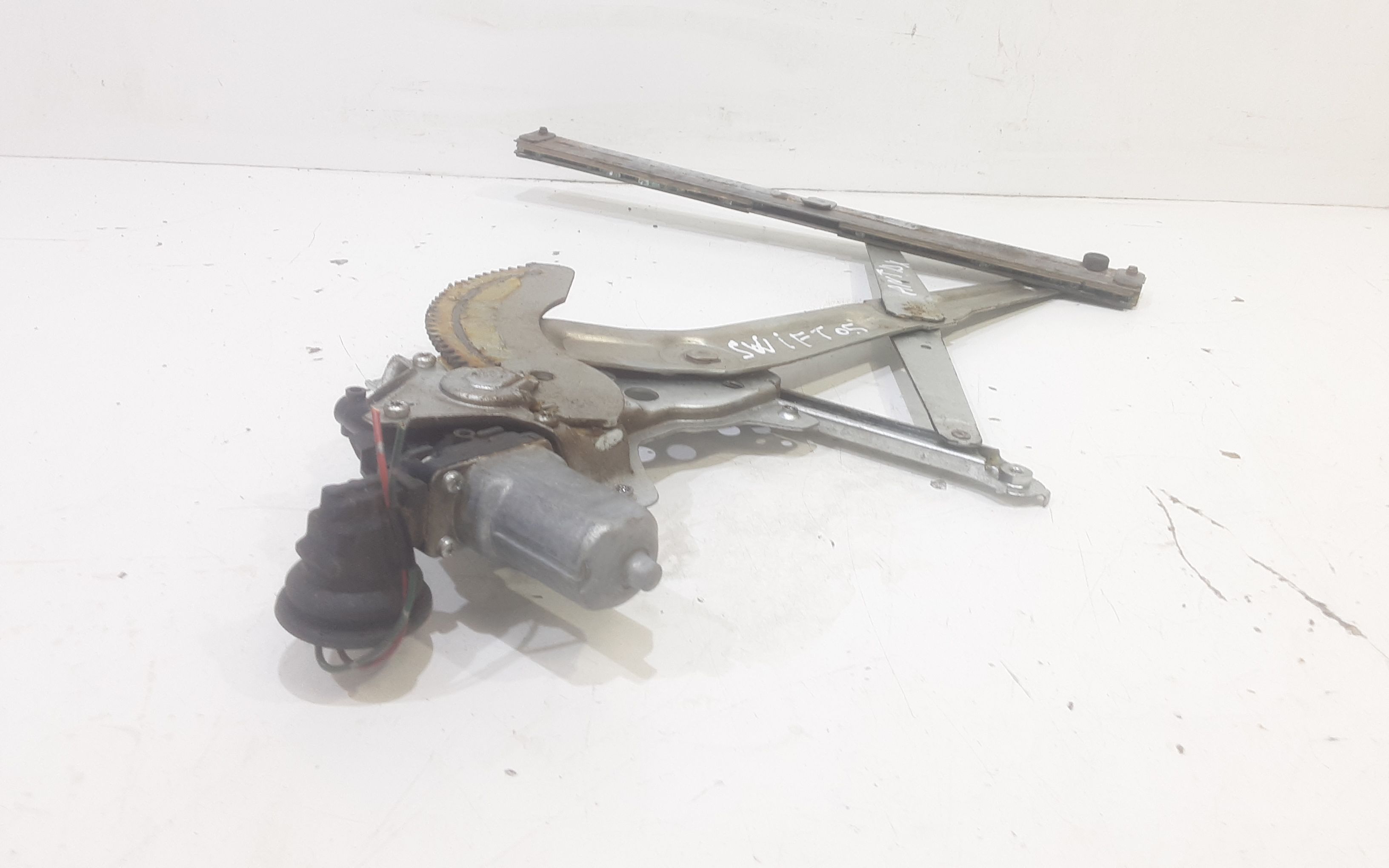 Cremagliera anteriore destra passeggero SUZUKI Swift 4 Serie (04>10)