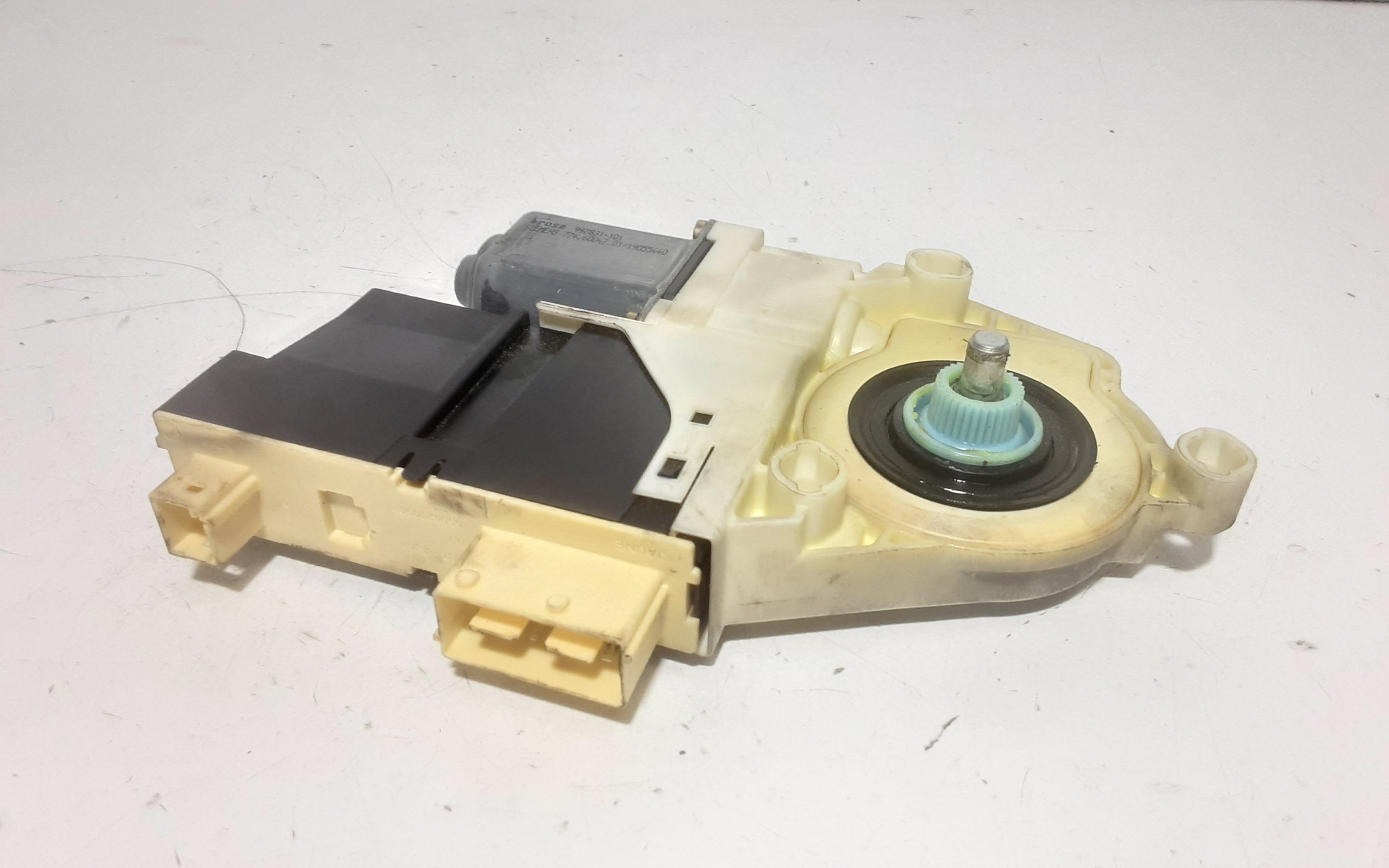 Motorino Alzavetro anteriore destra PEUGEOT 308 Serie (07>14)