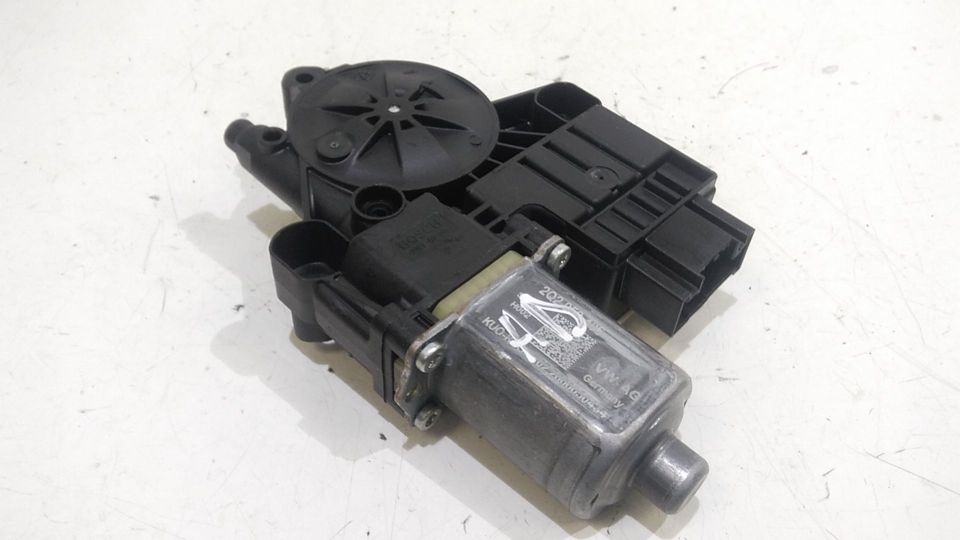 Motorino Alzavetro anteriore destra VOLKSWAGEN T-CROSS Serie (19>)